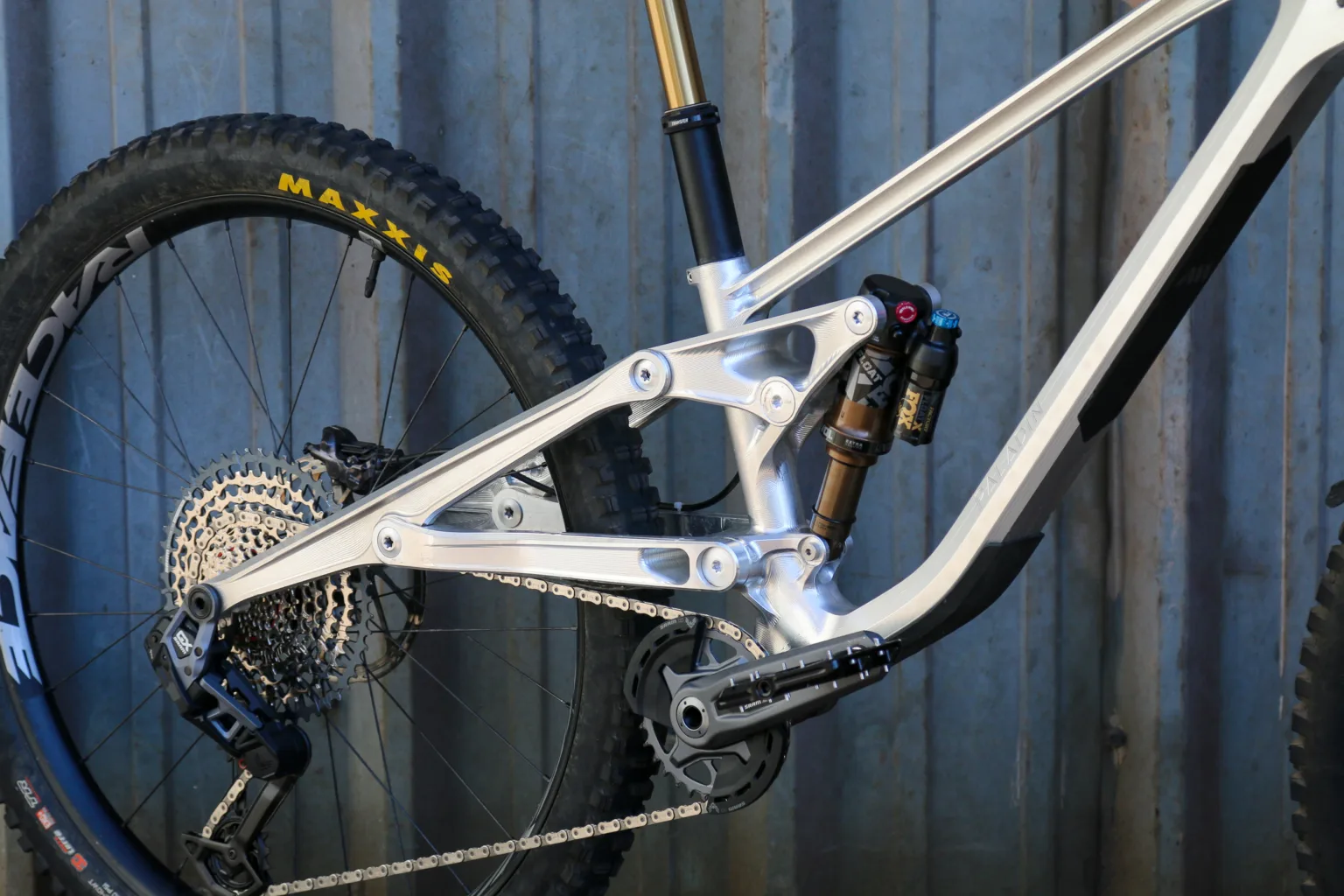 Paladin CNC Machined mountain bike frame suspension