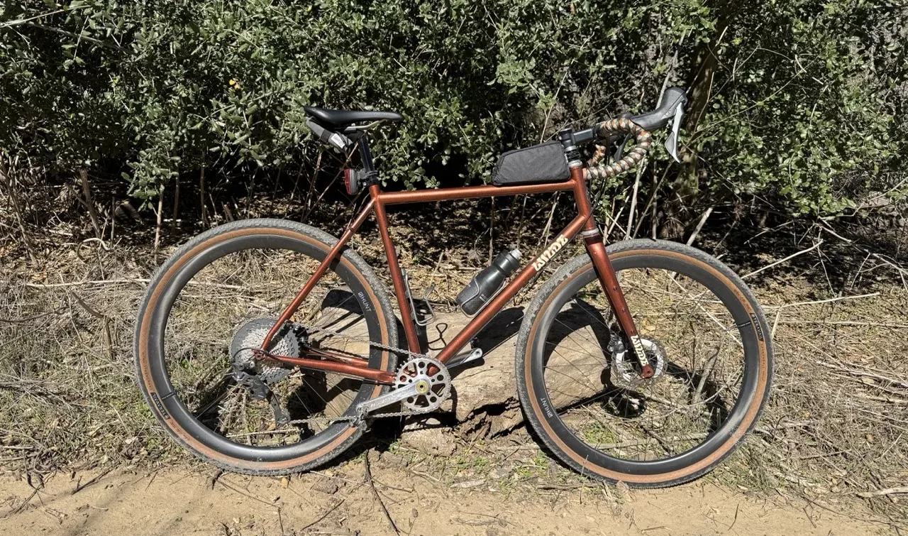 Review Teravail Updraft Gravel Race Tire cannonball in use