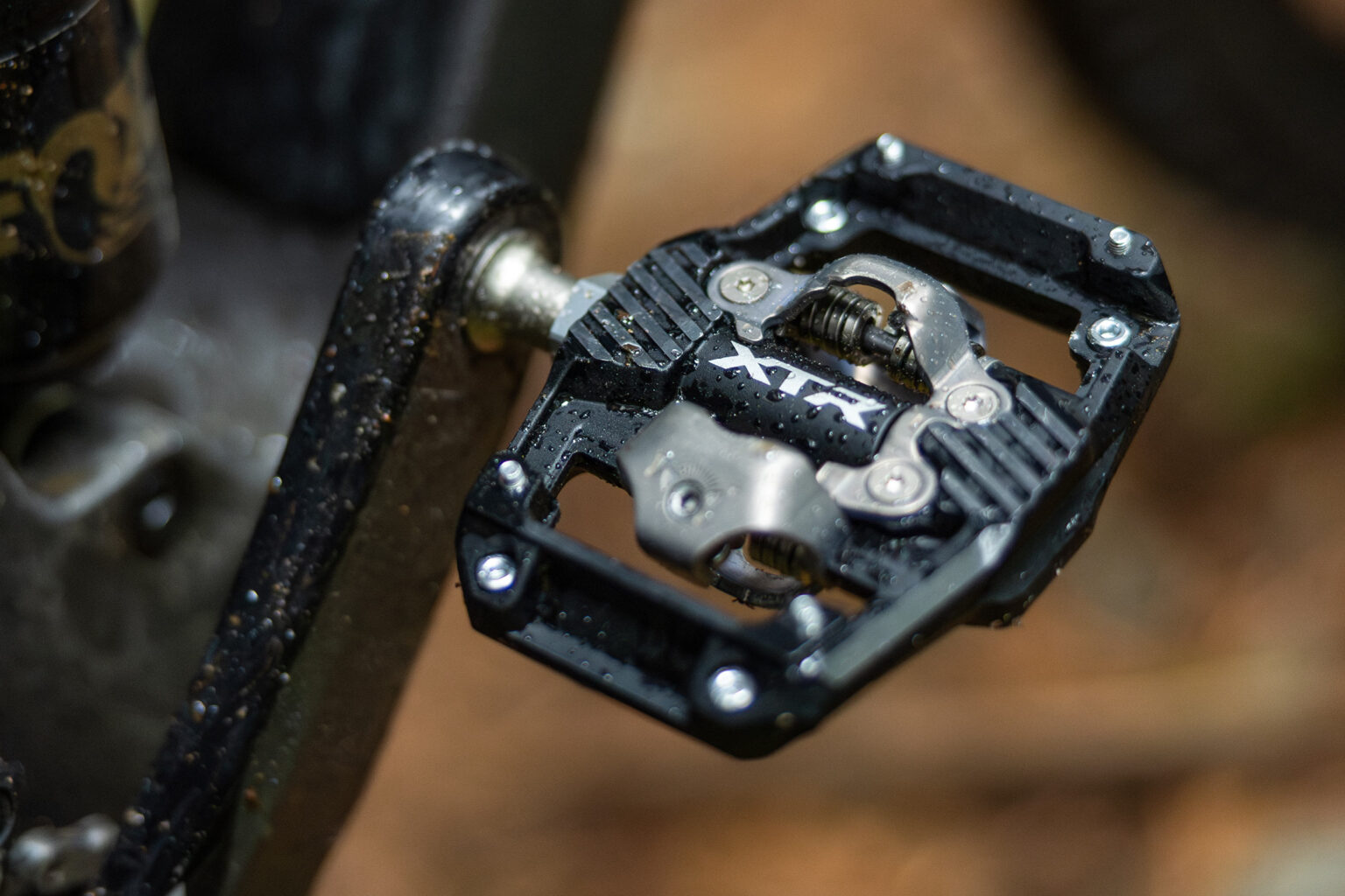 Shimano M9220 XTR Trail Enduro Gravity clipless SPD mountain bike pedals reimagine a lighter Saint