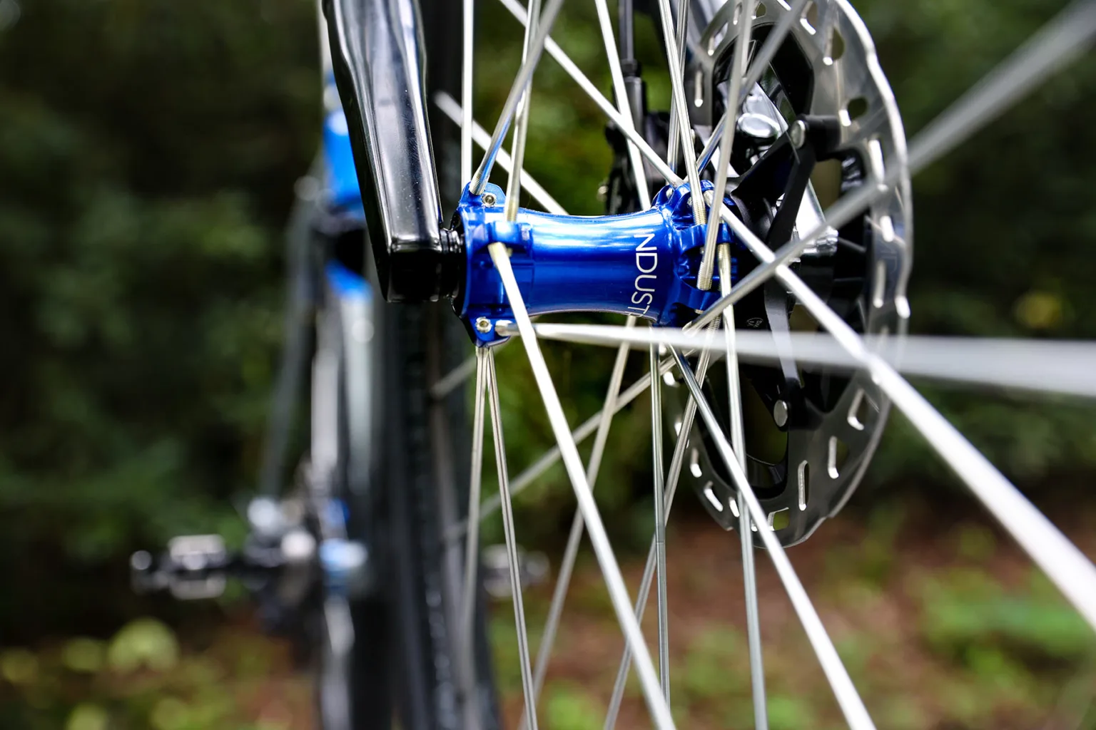 front hub closeup on 2025 cane creek pisgah project raffle gravel bike.