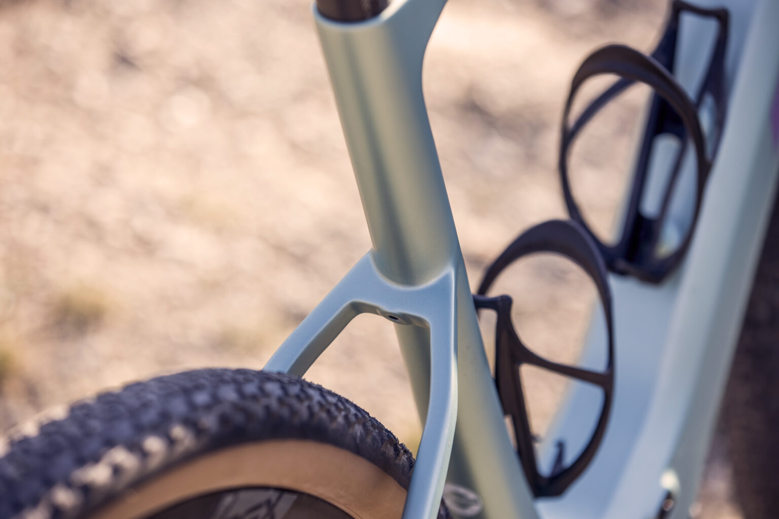 50mm tire clearance 