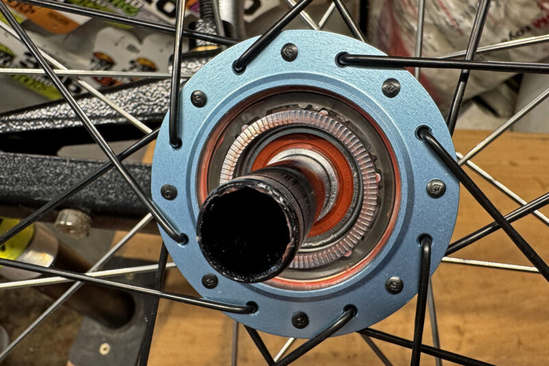 DT Swiss DEG DF Adds Anti-Kickback Device To Wheels You Already Own!