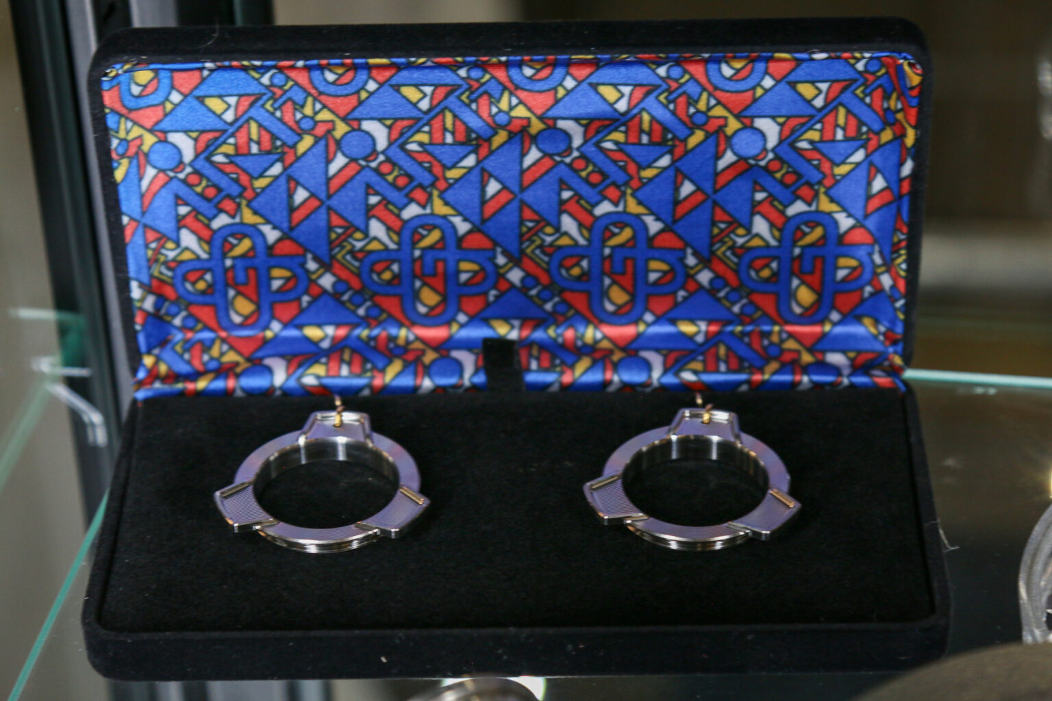 Ogle Component Design Wow What studio Anna Schwinn titanium earring