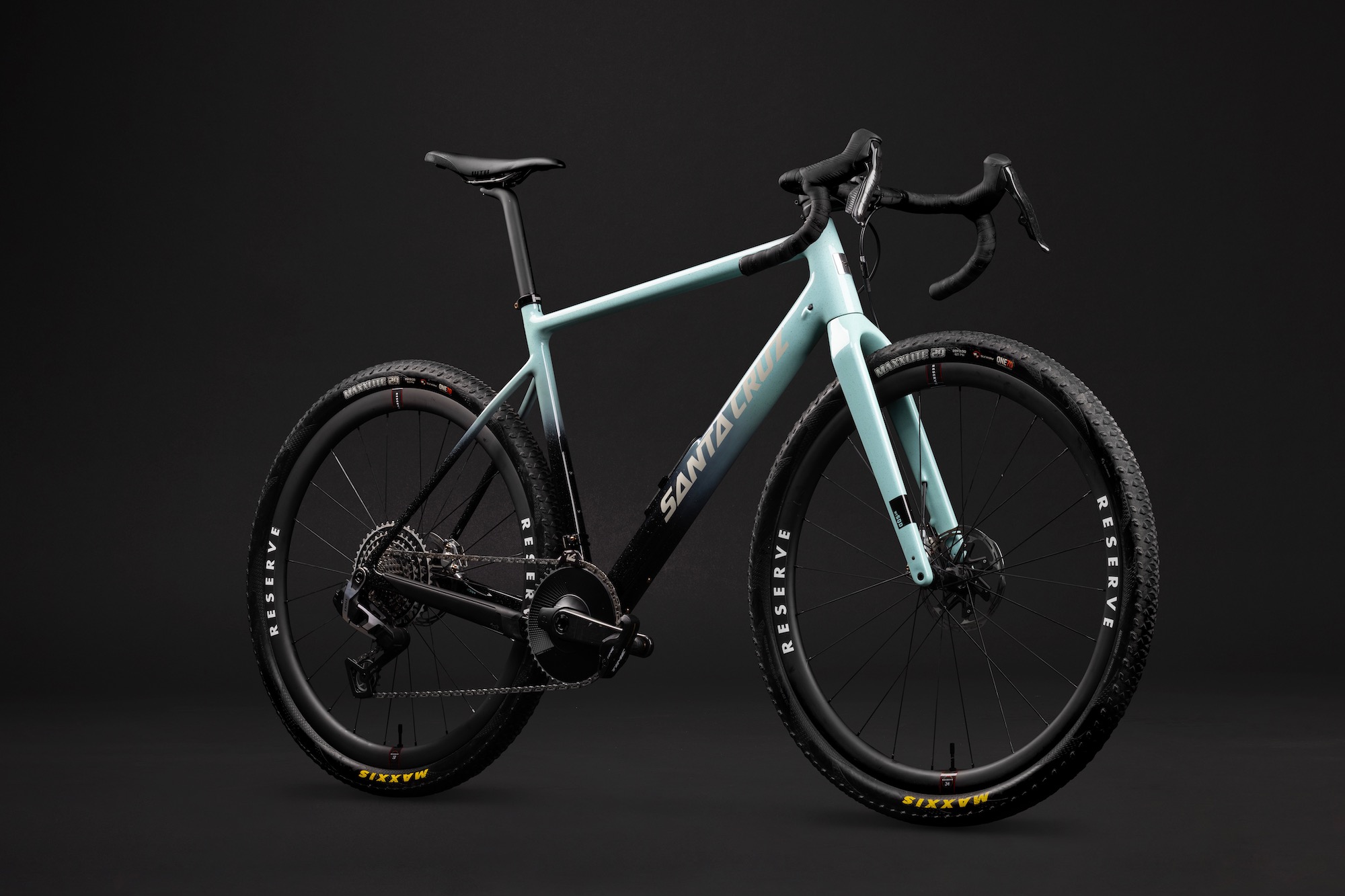 studio image of Tobin Ortenblad's Stigmata with htSQD paint