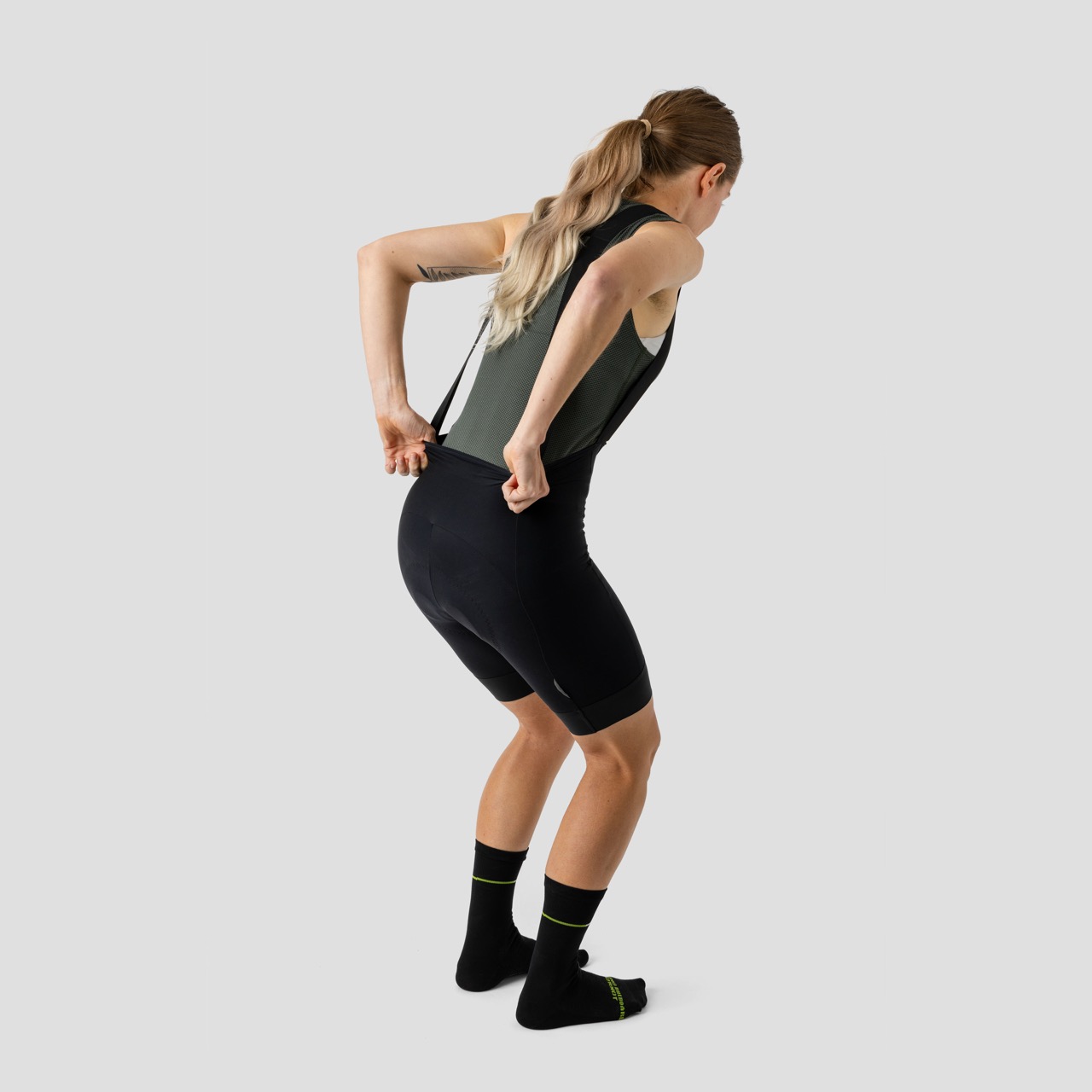 Ornot NOT-Cargo Bibs and Swiss Cap pee time