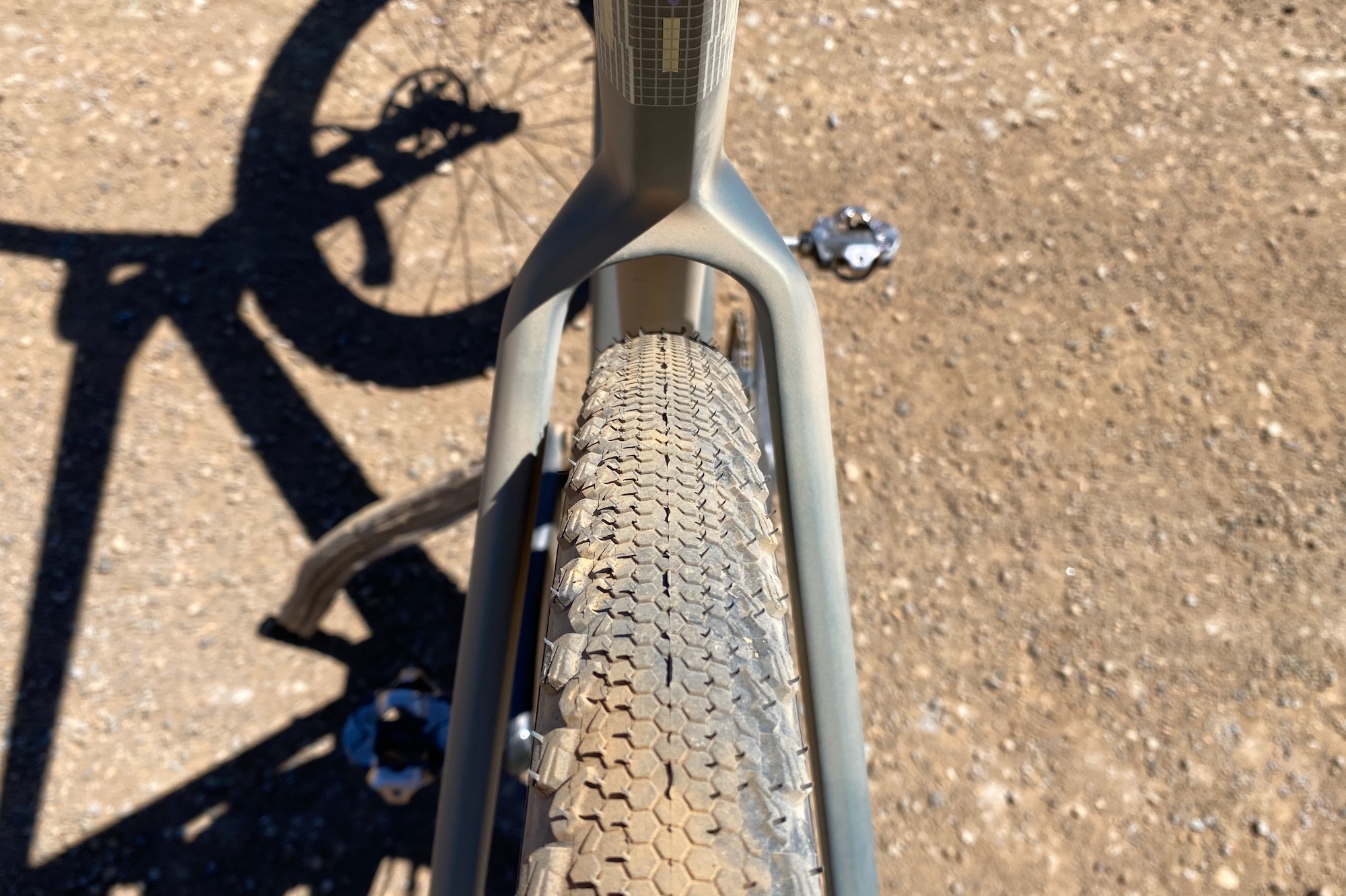 looking at the tire clearance of the terra race frame
