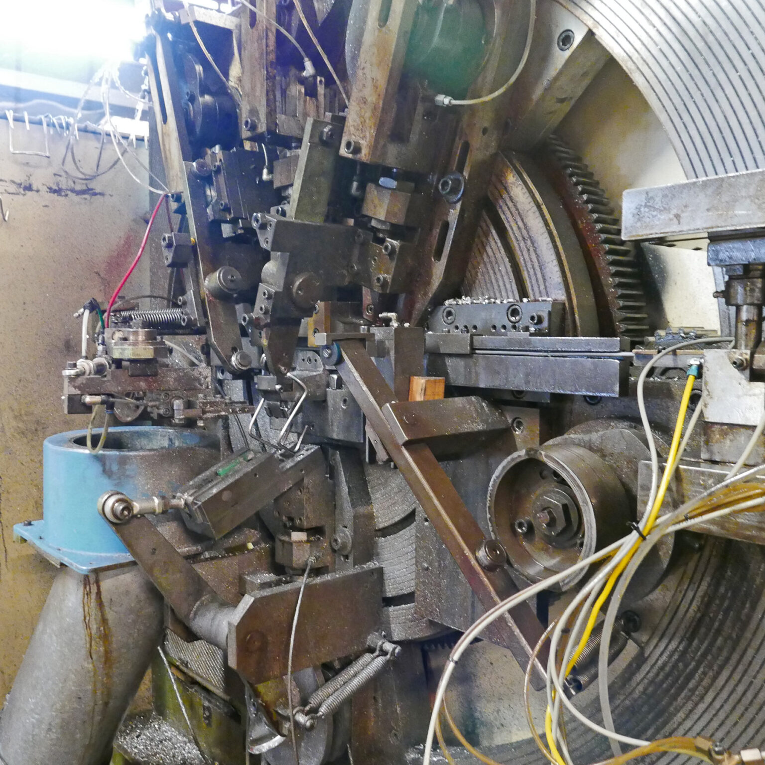 Zefal Factory Tour: cycling products made in France, no welding just bent alloy and a plastic carrier