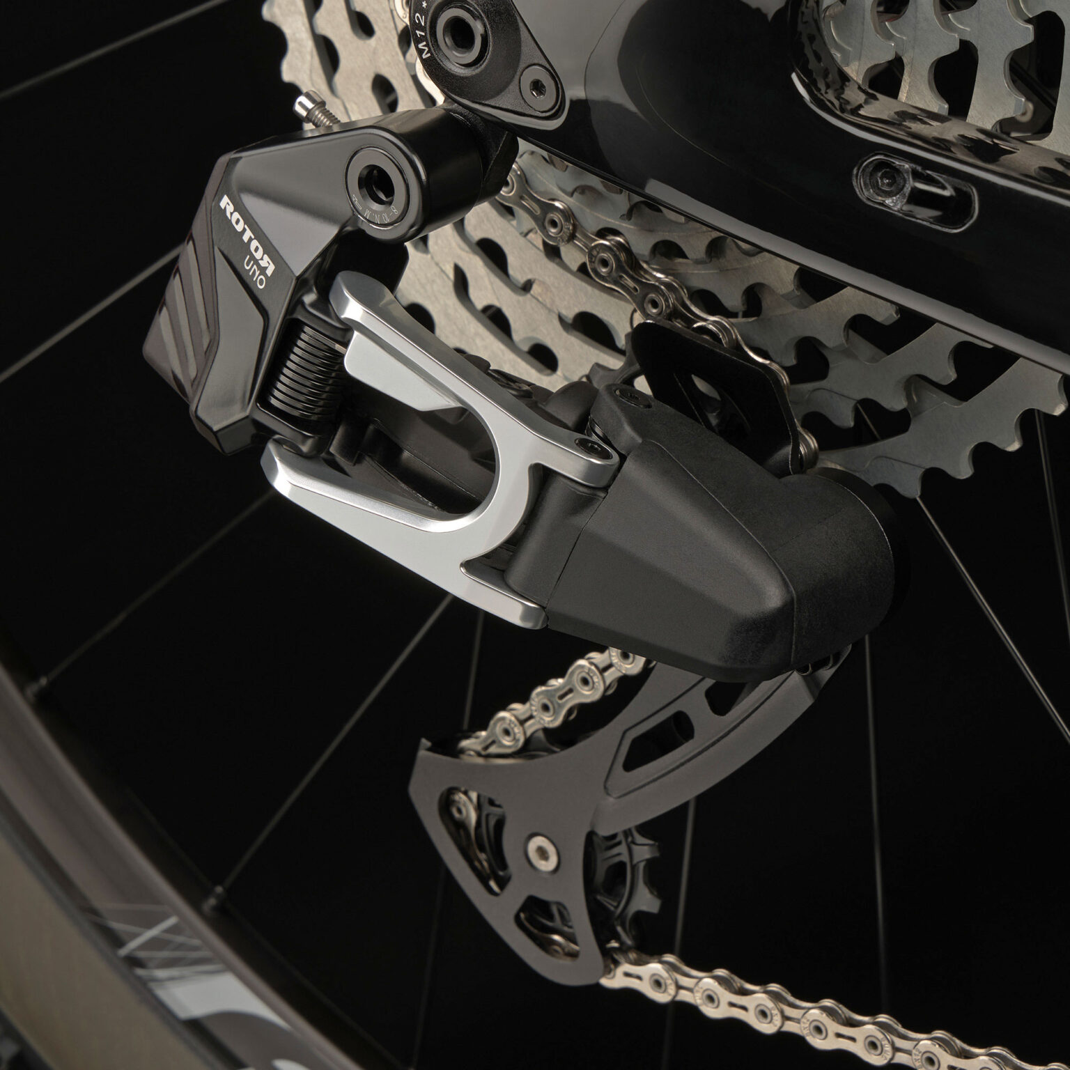 2025 Rotor Uno wireless off-road 1x drivetrain groupset developed with Wheeltop, MTB derailleur