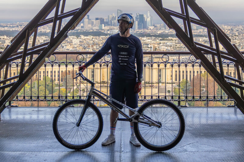 Aurelien Fontenoy Sets a World Record by Riding Trials Bike Up the Eiffel Tower*!