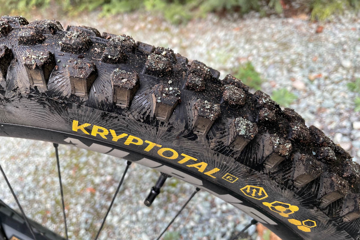 Continental Kryptotal Fr, gravelly
