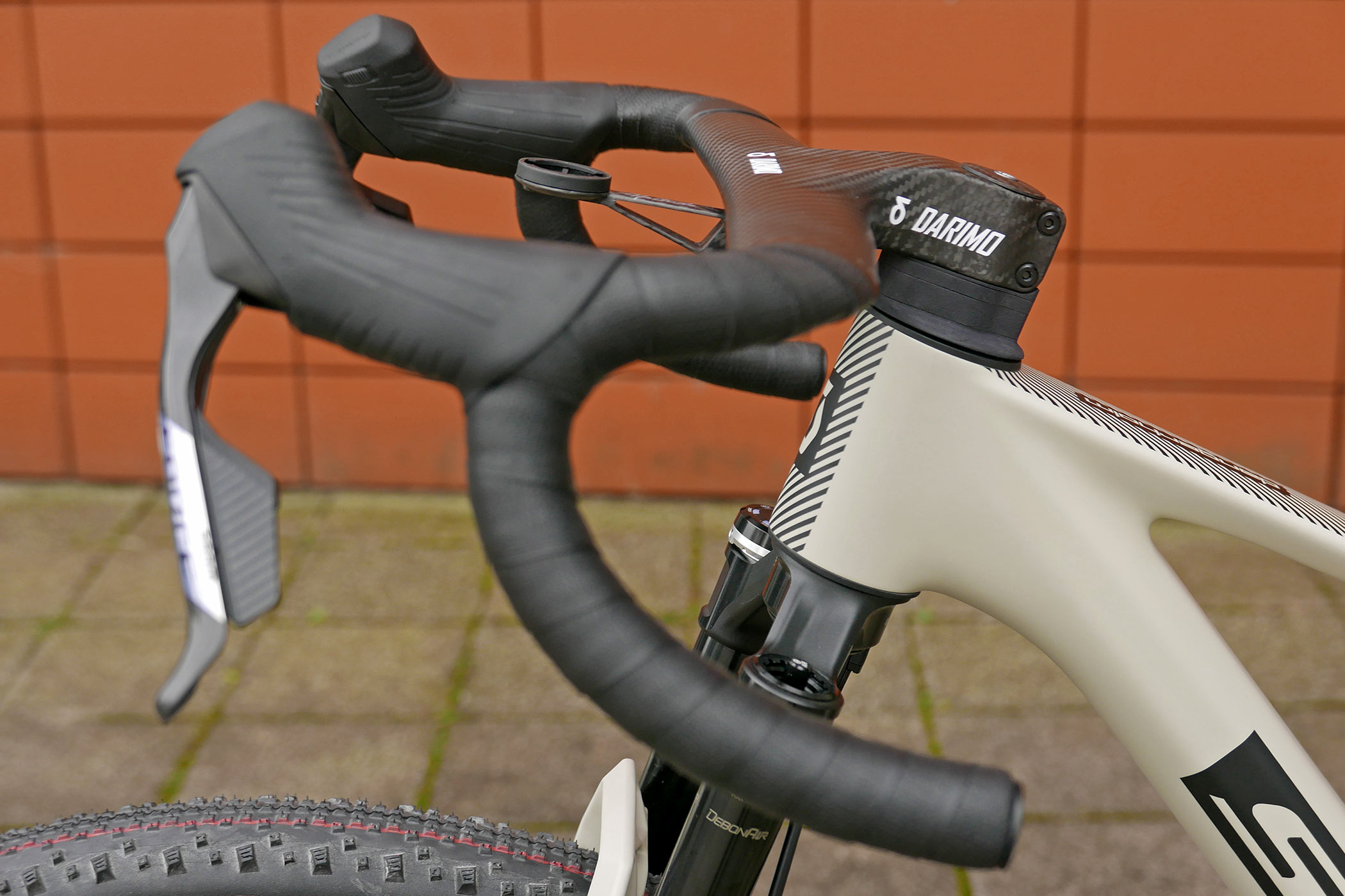 Dangerholm Scott Spark dropbar full-suspension gravel race project bike with Faction ultra-wide aero wheels, Darimo drops & Alpitide GPS mount