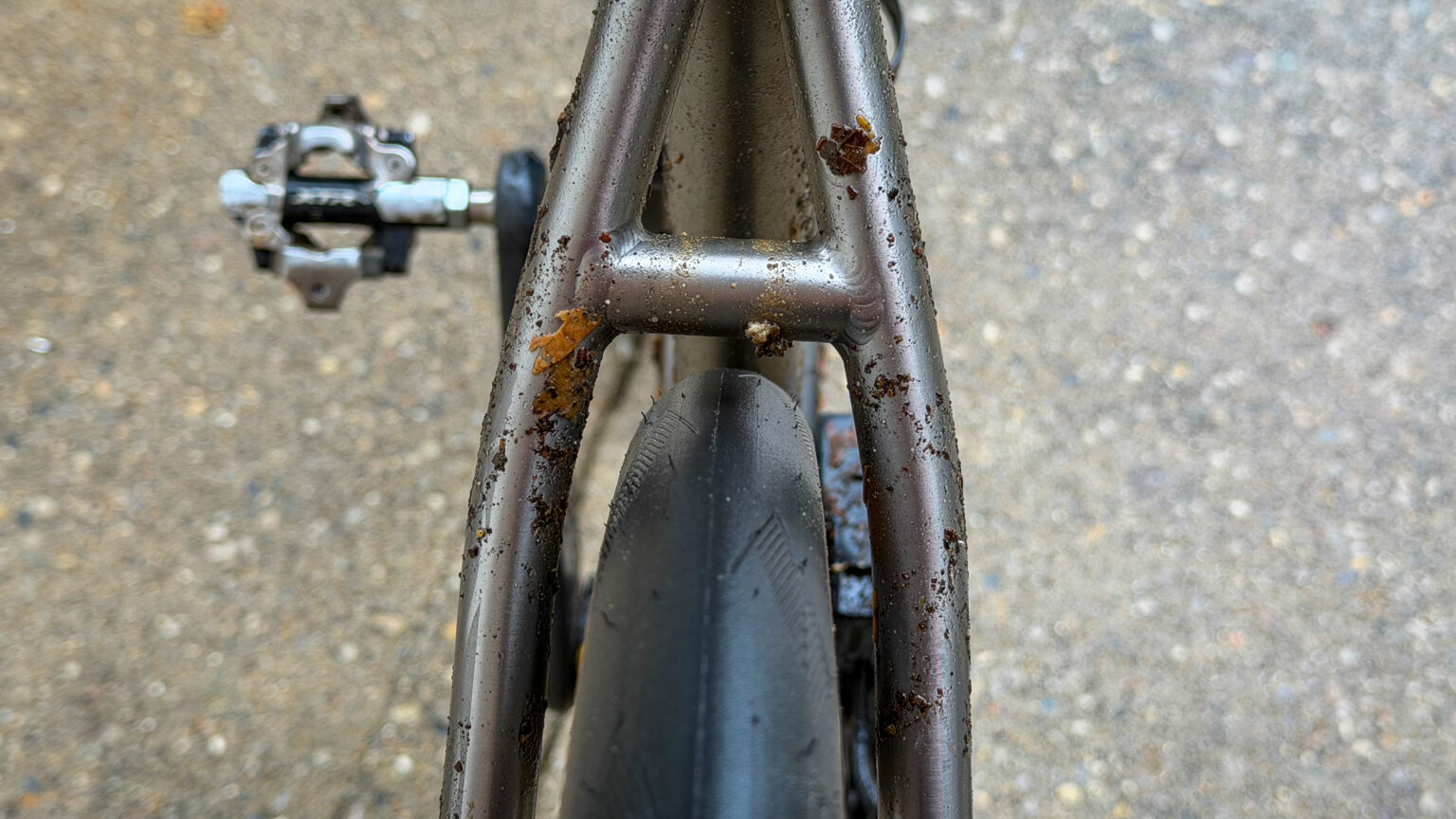 I9 SOLiX R50 tire clearance with 32mm tire