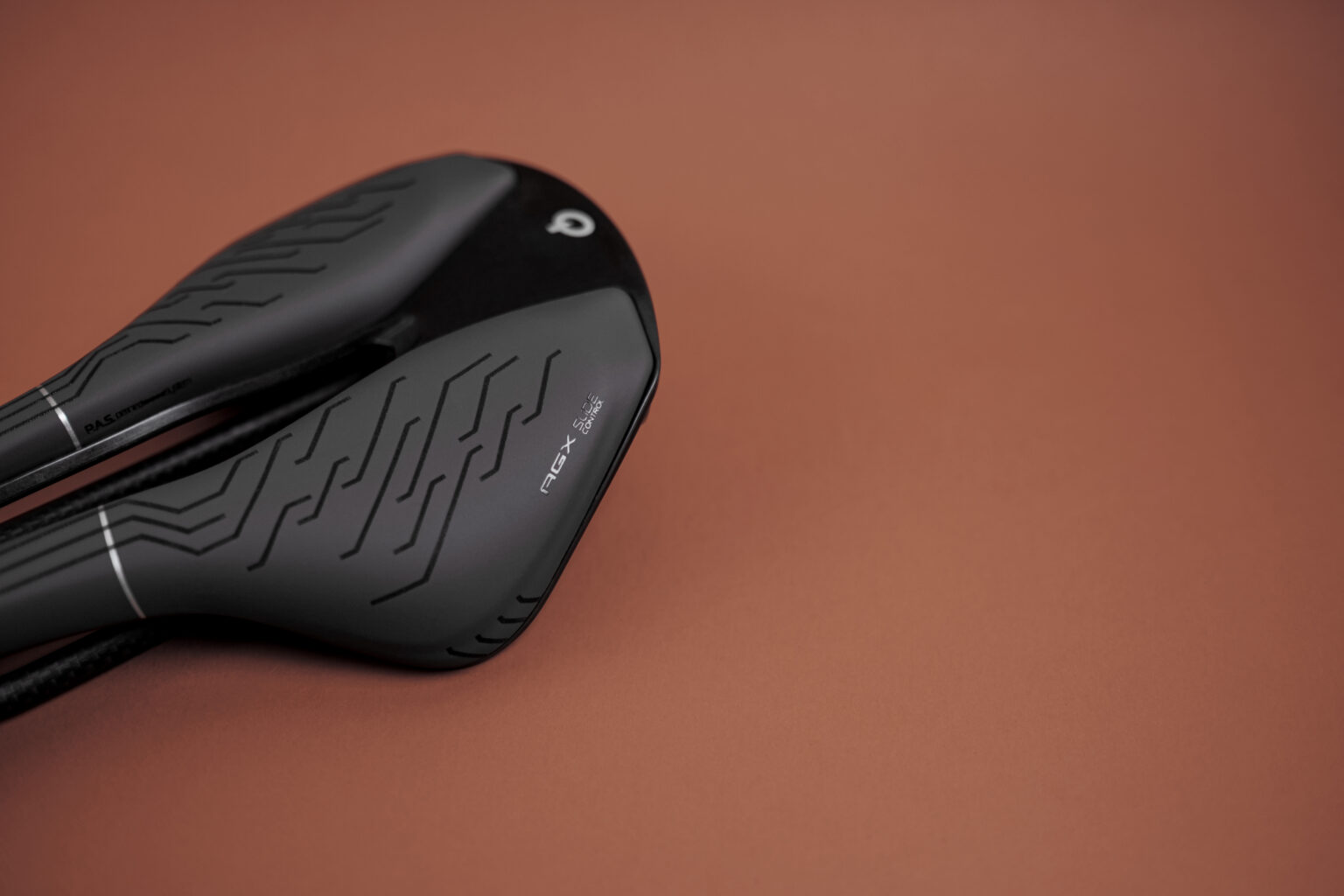 Prologo AGX Saddle Lineup tail