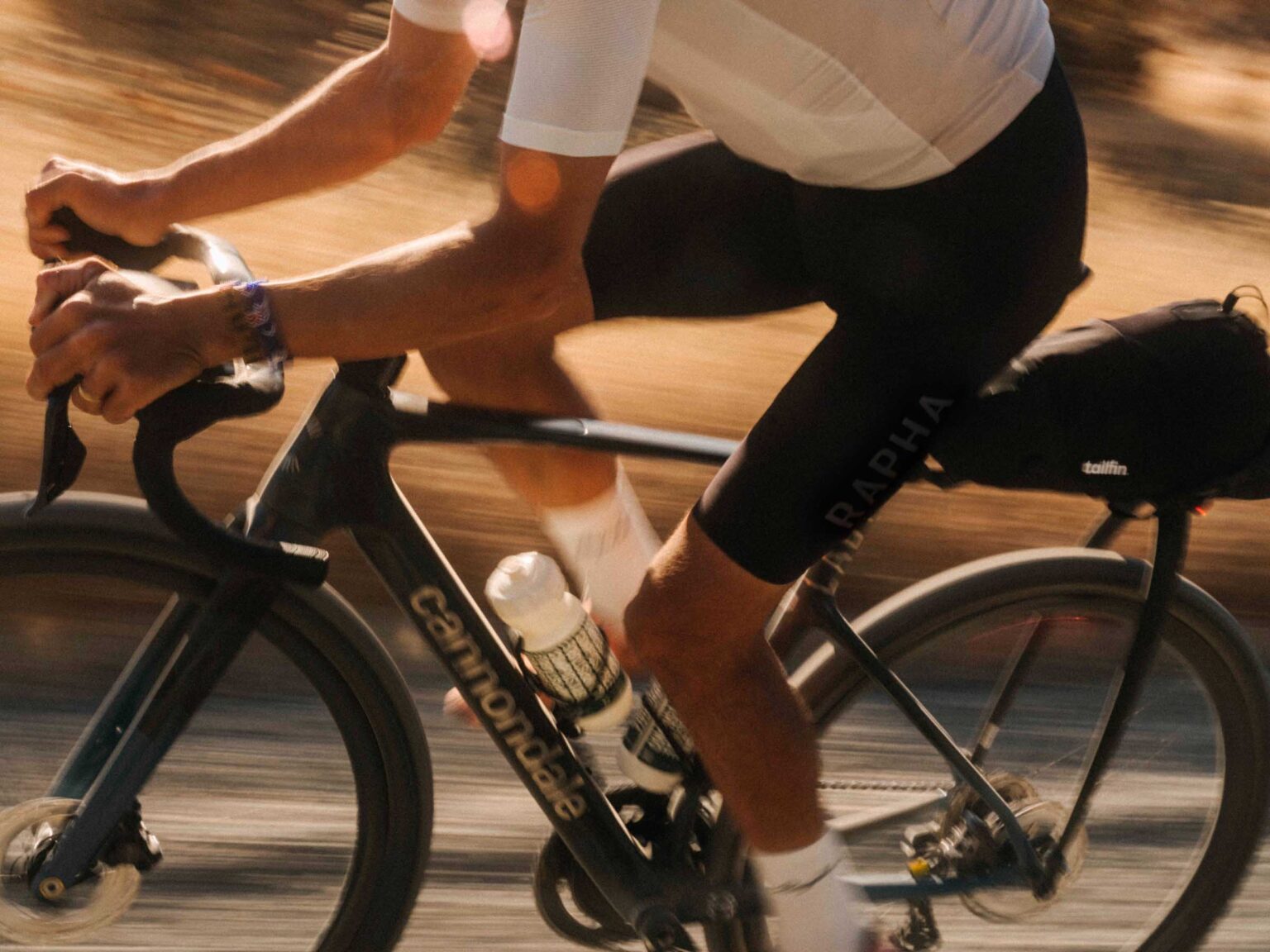 Riding with the Tailfin SpeedPack