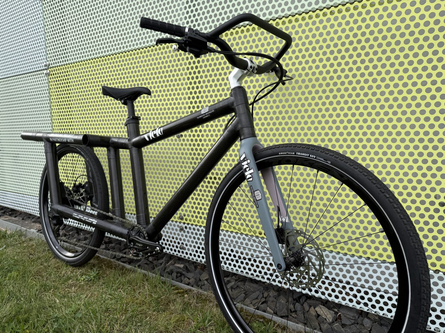 Vielo's upcycled cargo bike made from retired airplane parts