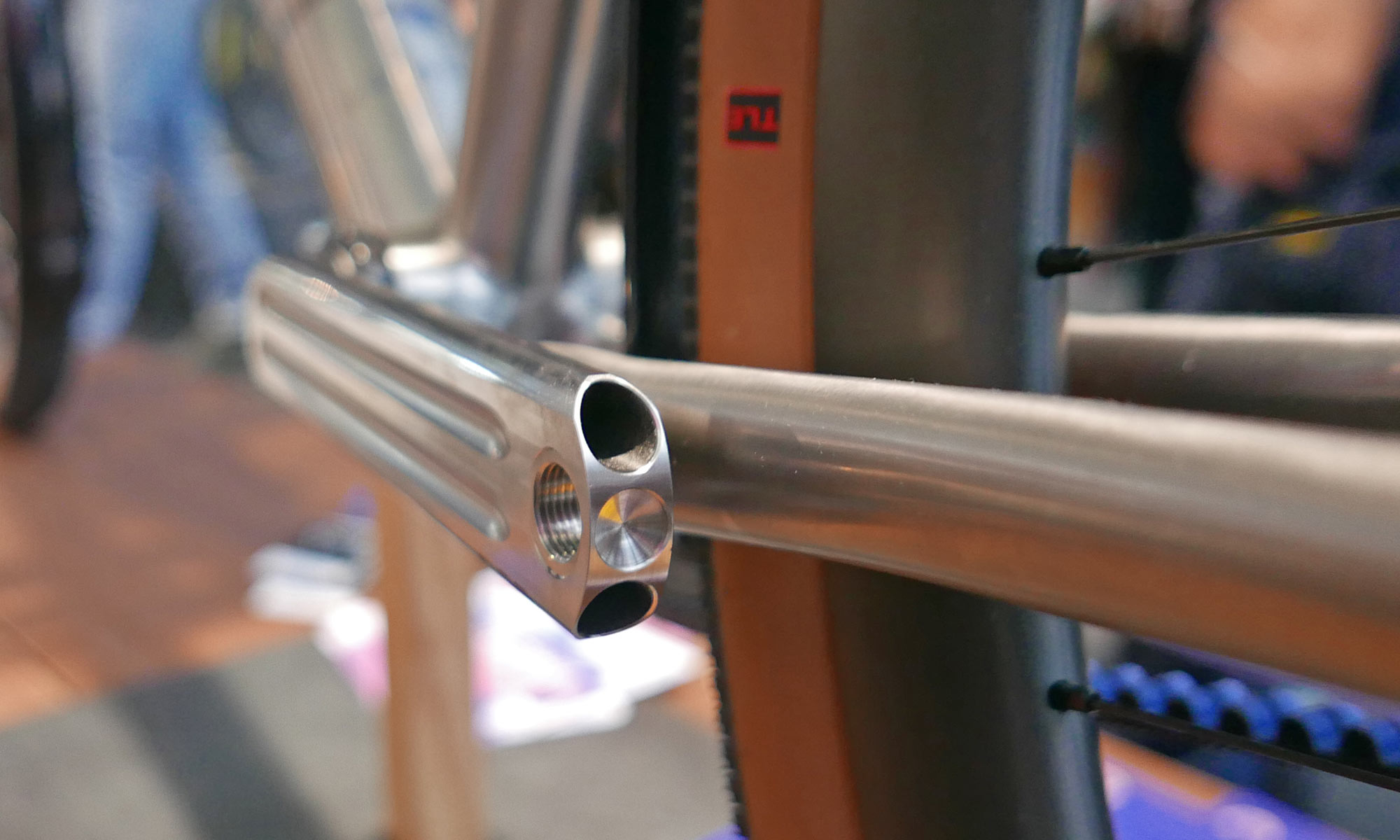 Wert StW ultralight CNC-machined modular titanium crankset, hollow arms on a cargo bike