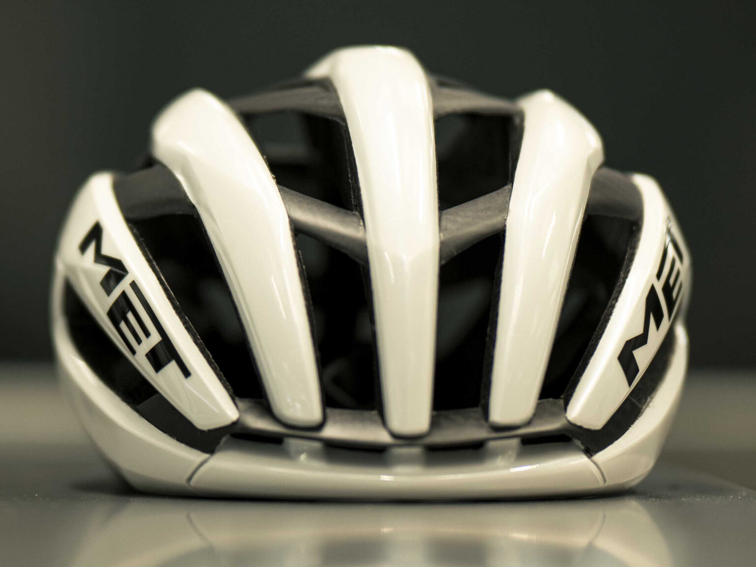 2025 MET Trenta 3K Carbon MIPS vented road helmet, all new shape