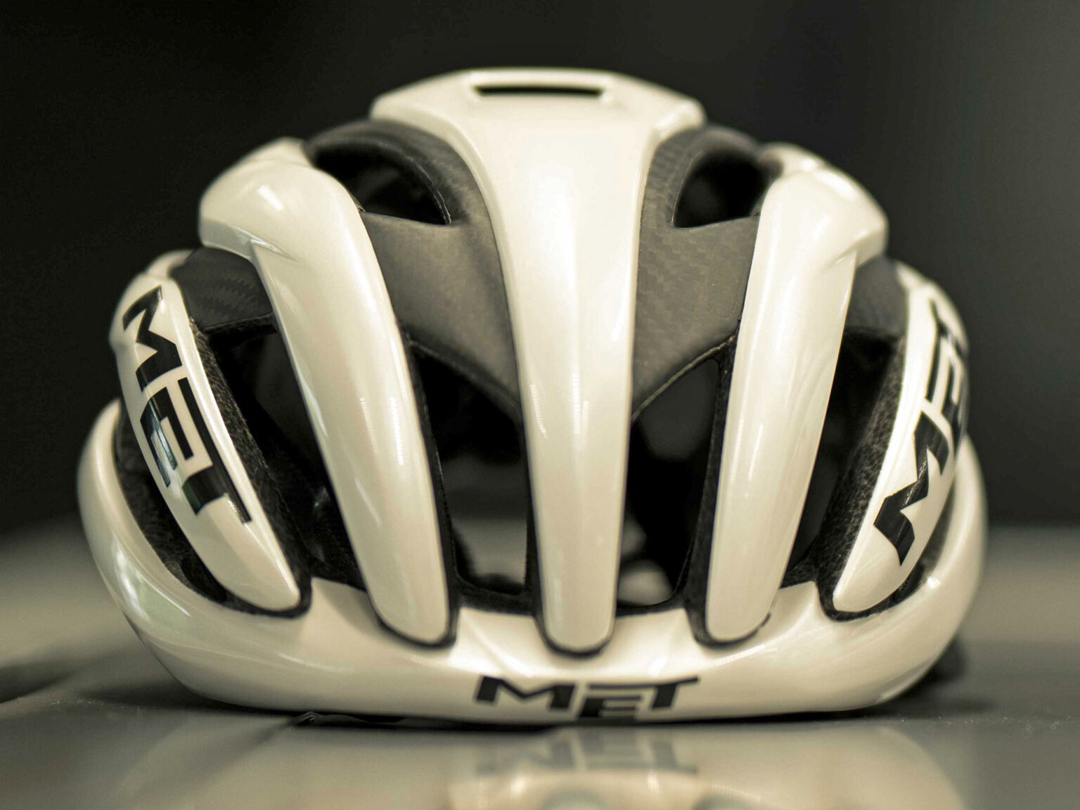 old 2017-era MET Trenta 3K Carbon MIPS road helmet