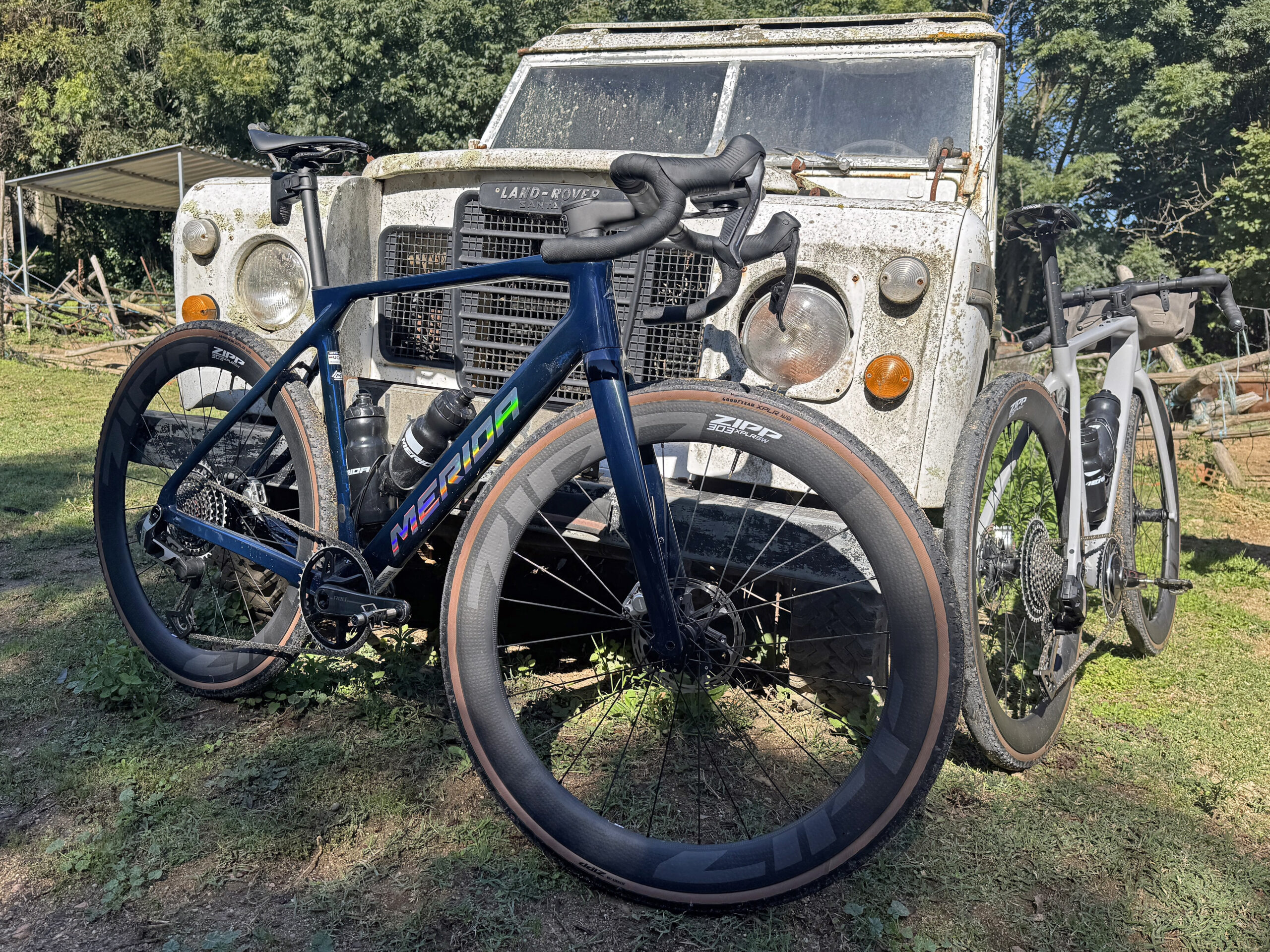 2025 Merida Mission aero carbon gravel race bike, color & spec options