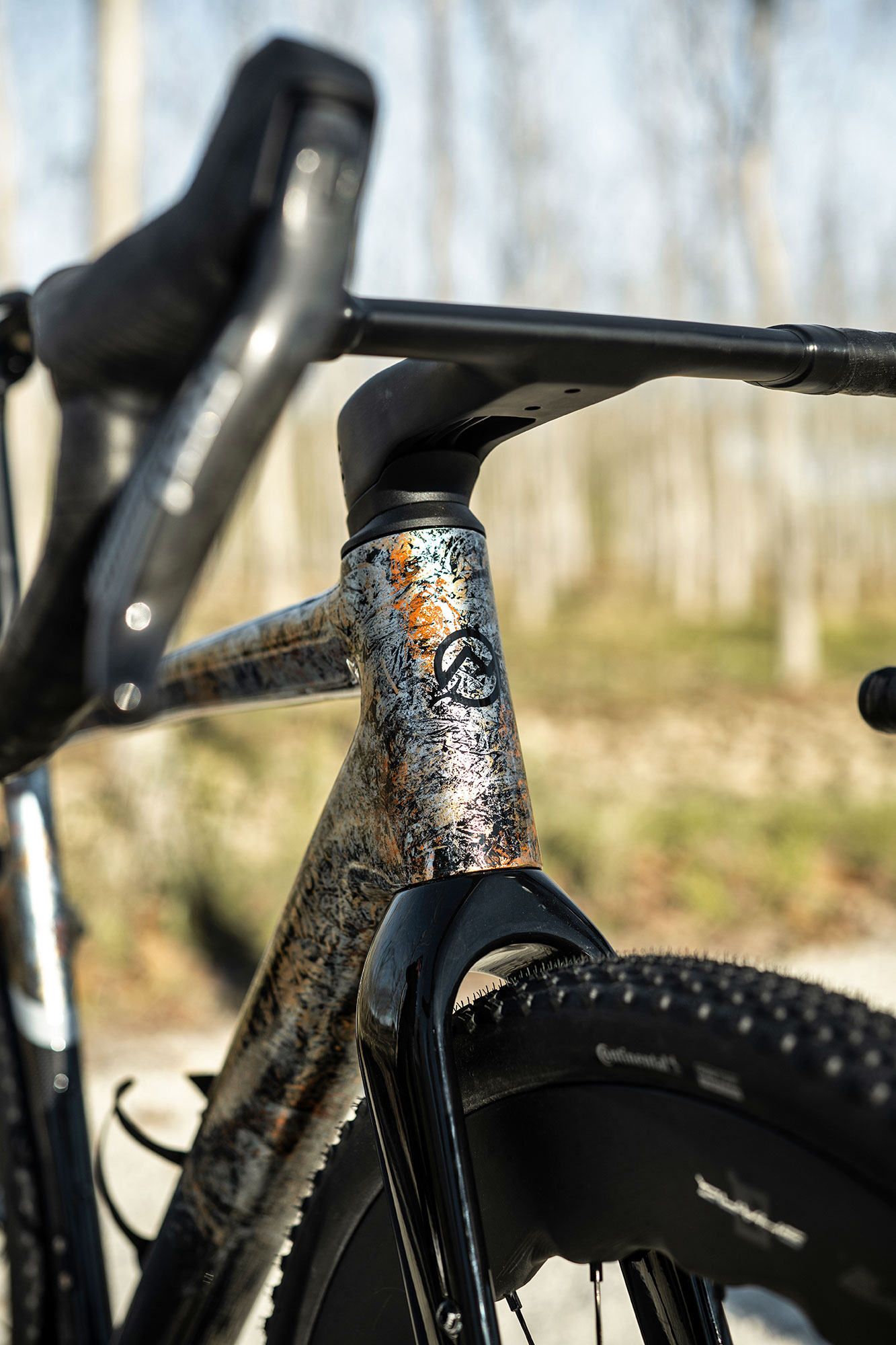 2025 Officine Mattio Bisalta aero carbon gravel bike, made-in-Italy, headtube