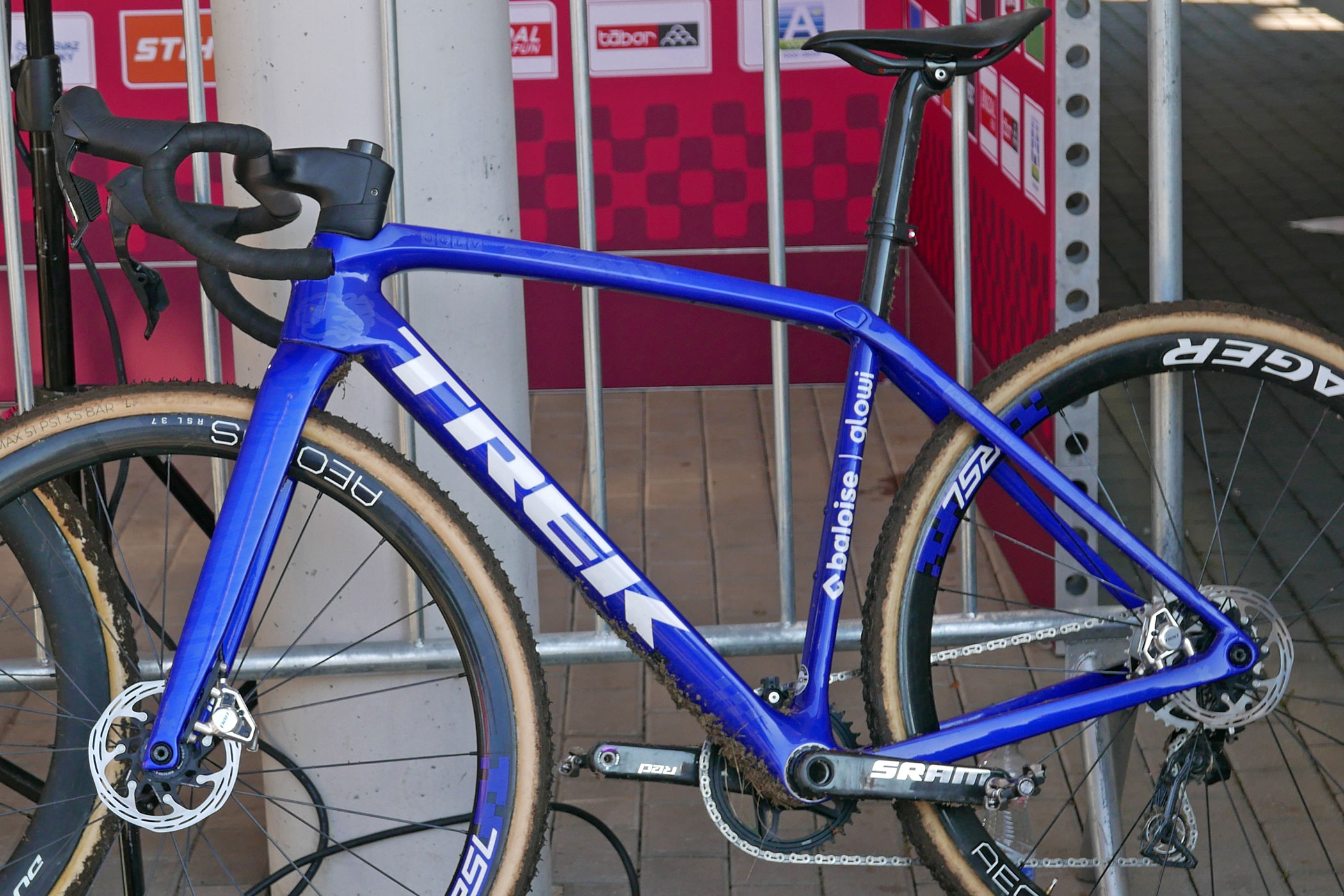 World Cup winning Trek Boone RSL cyclocross bike, Lucinda Brand Pro Bike Check, post-race up close
