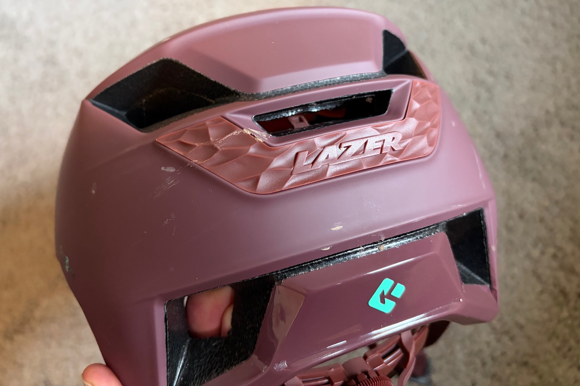 the textured pad on the back of the Impala Helmet