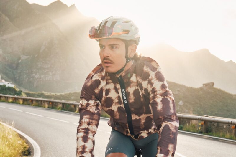 GORE Rolls Out New Cool-Weather Cycling Kit: Spinshift & Swiftride Apparel