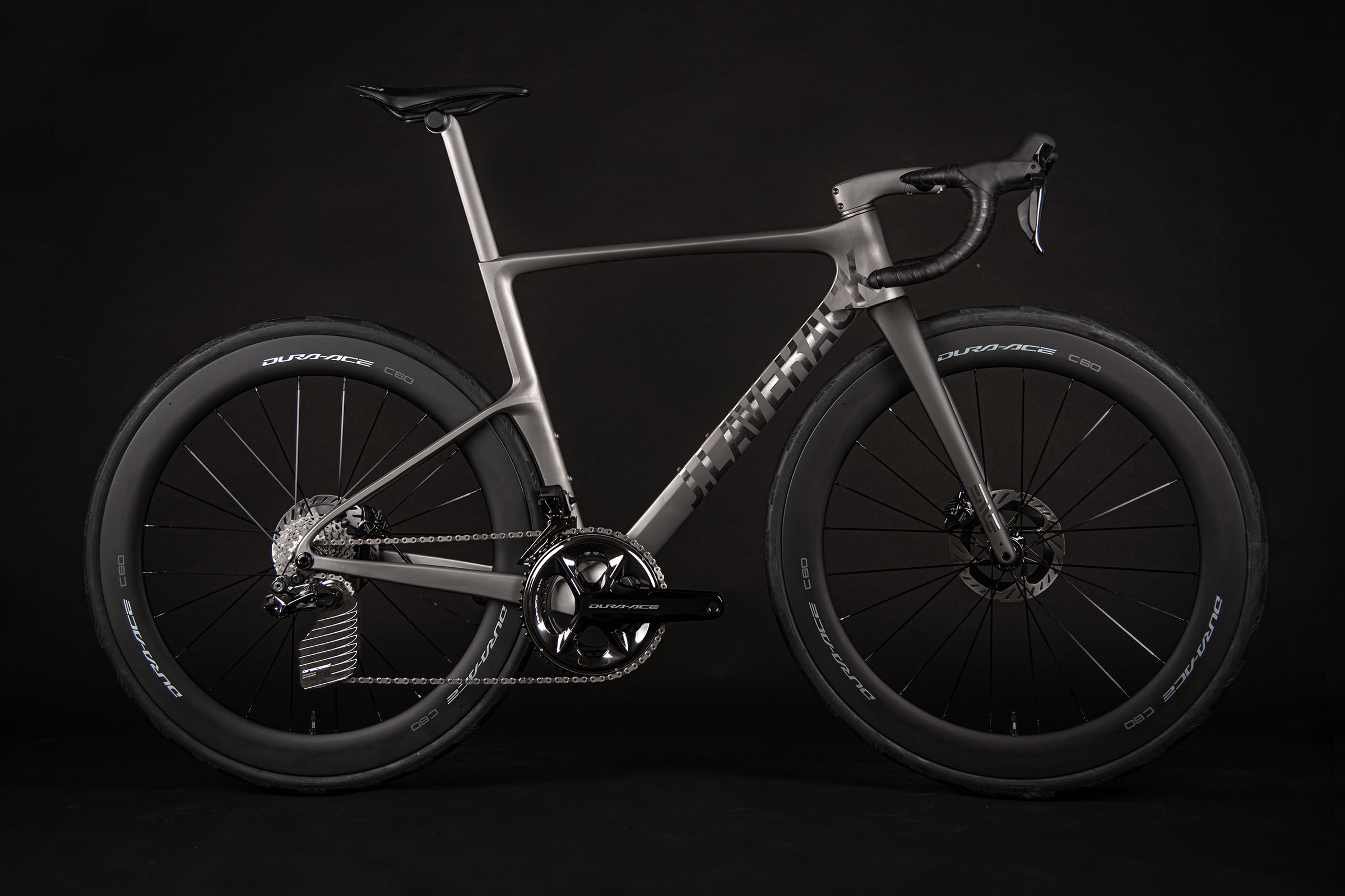 J.Laverack 3D-Printed Hits New Level in Aero Speedform Ti & AM64 Carbon Road Bikes