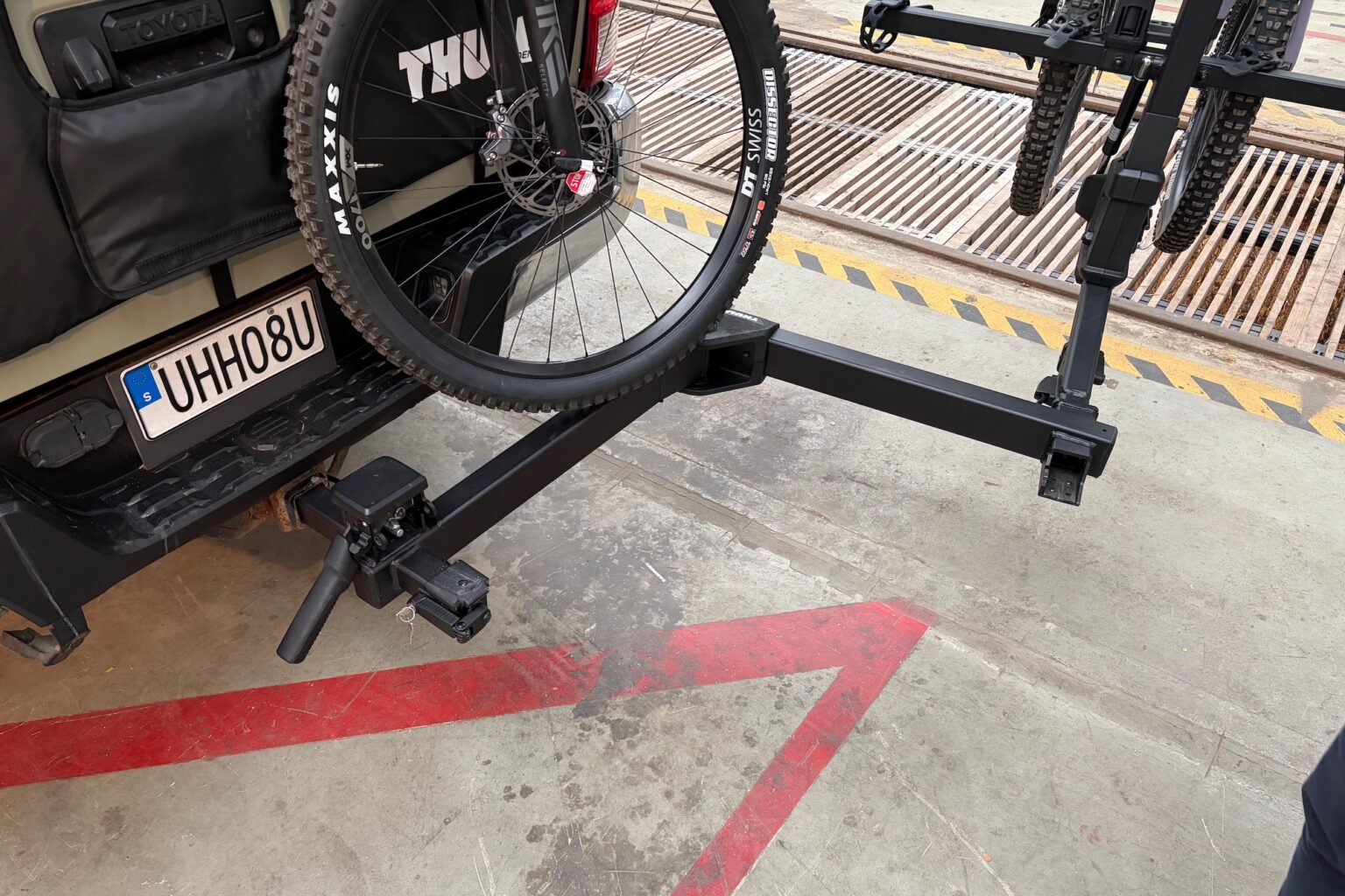 the thule swing away adapter in the open position