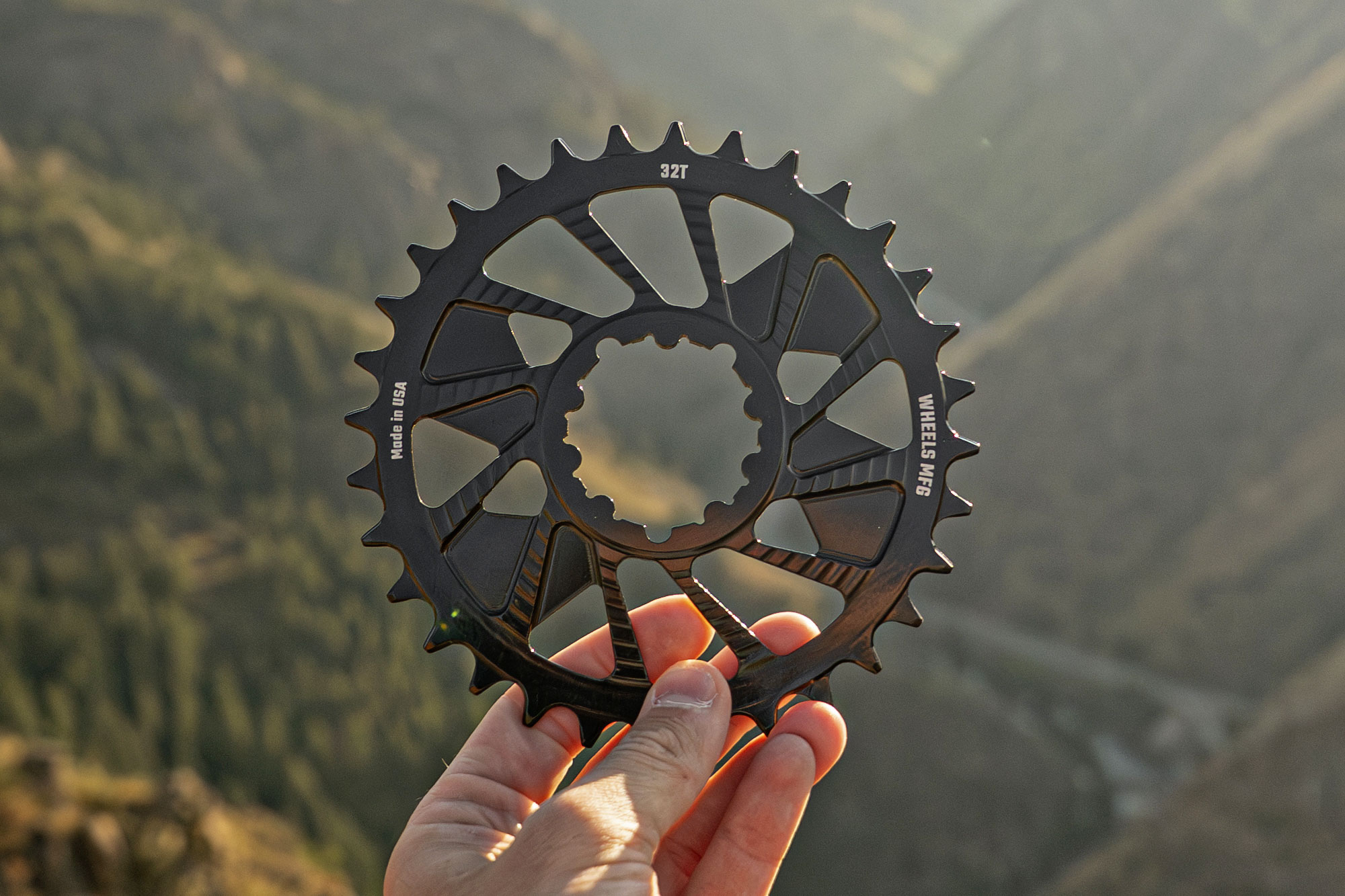 Wheels Mfg Direct Mount MTB Chainrings are US-Made Tough, in a Rainbow of Colors