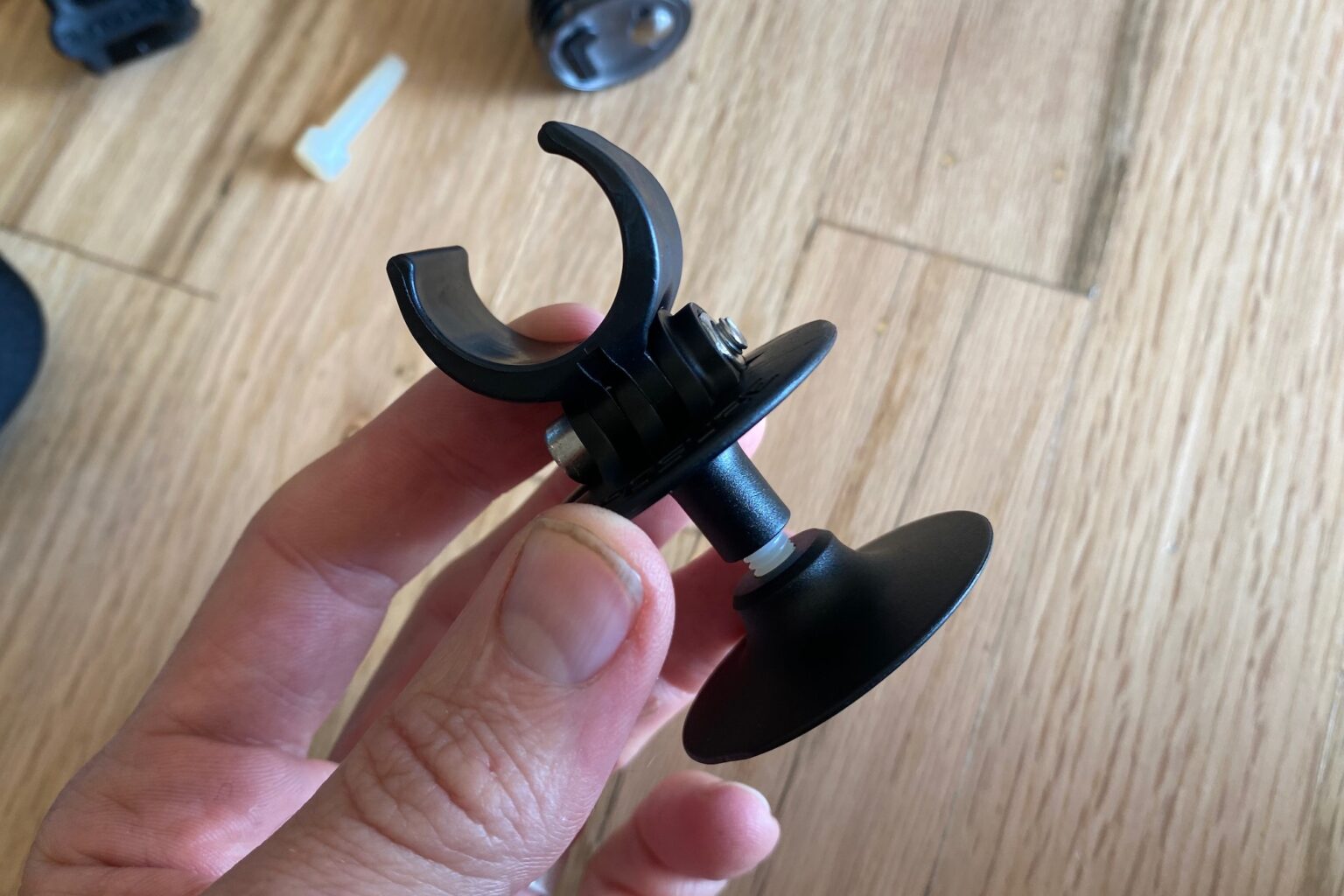 the Exposure Zenith 4 helmet mount