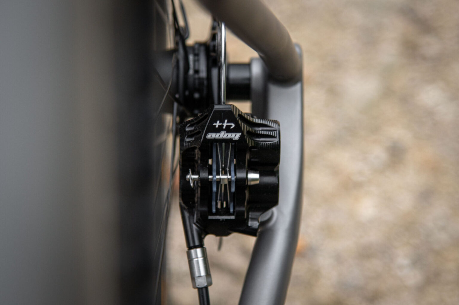 closeup details of J Laverack GRIT 57 monster gravel bike.