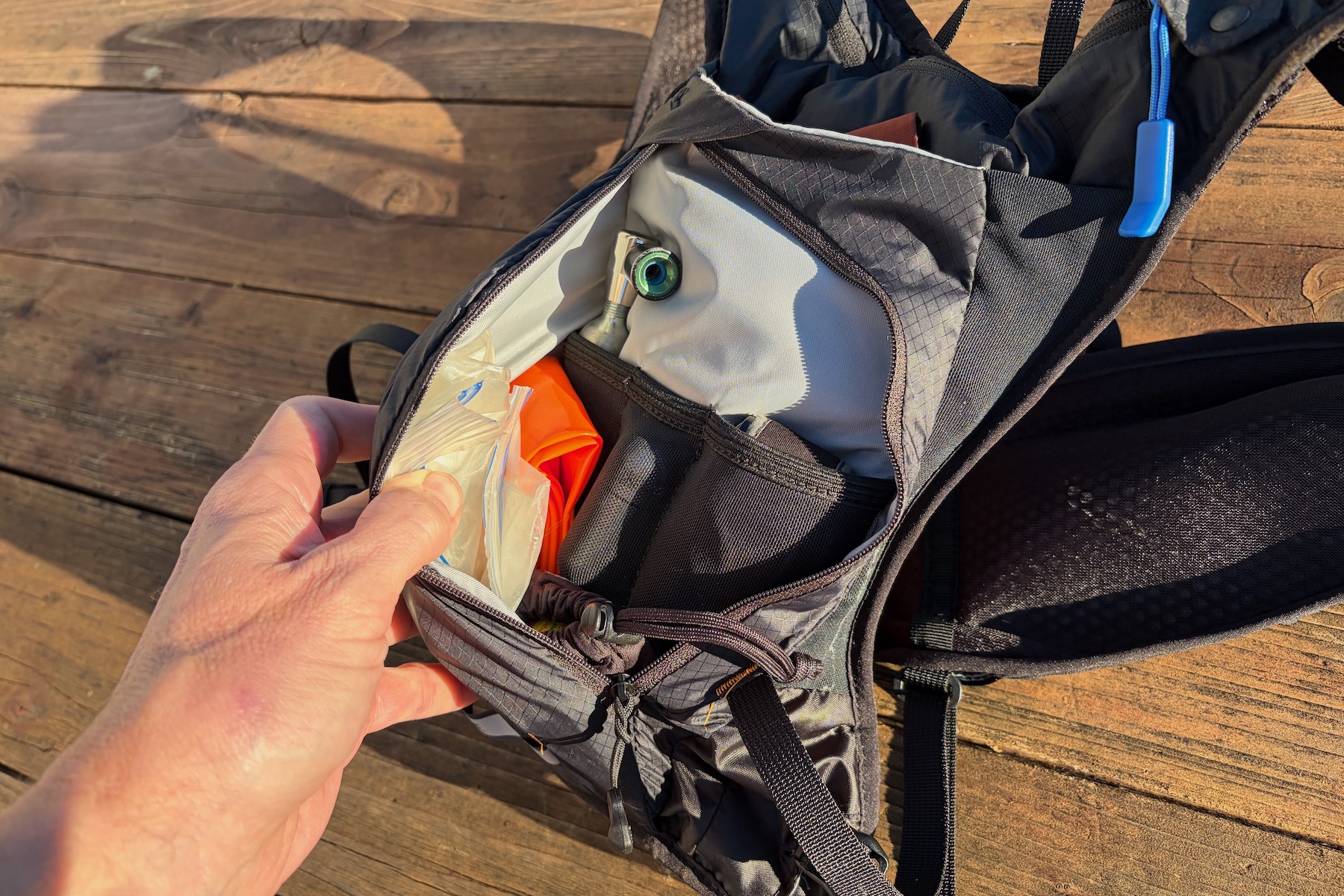 Looking inside the main storage compartment of the Chase Race 4 vest