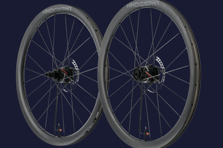 Featured image for the article This Gravaa and Handgespaakt Wheel Collaboration is $3,400 and Inner Tube-Only