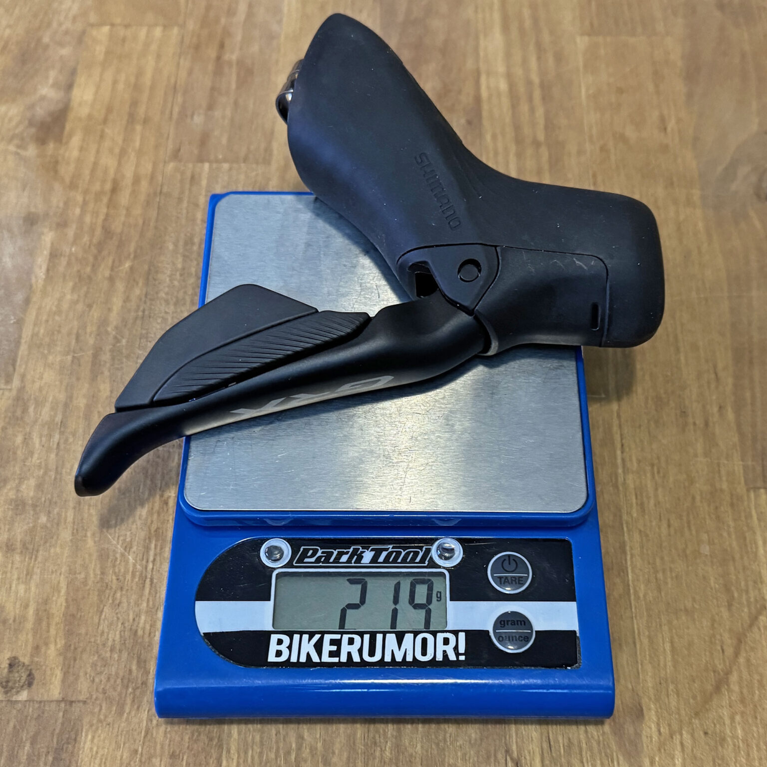 Shimano GRX Di2 RX710-series Actual Weights: 219g right RX715 dual control lever