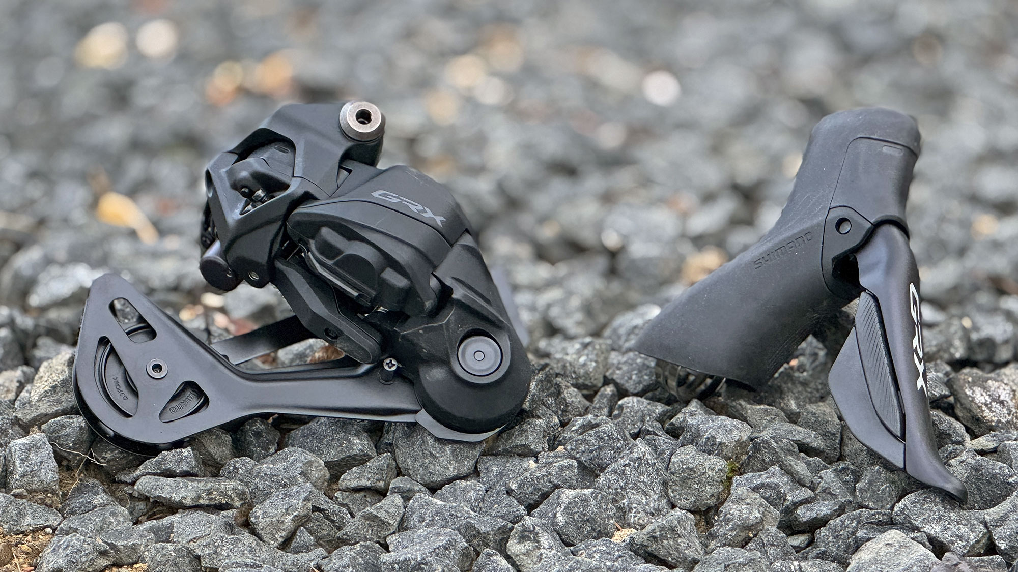 Shimano GRX Di2 RX710-series is a more affordable wireless electronic 1x drivetrain on gravel