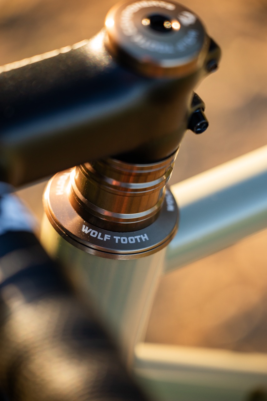 Stinner X Wolf Tooth Partnership side headset