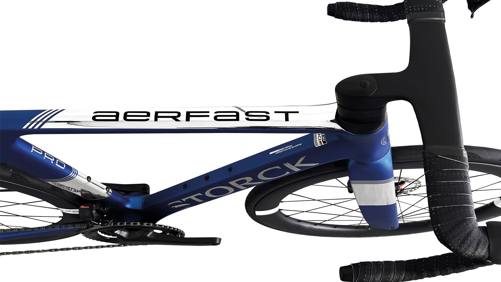 storck aerfast-4 final edition aero road bike shown from top angle.