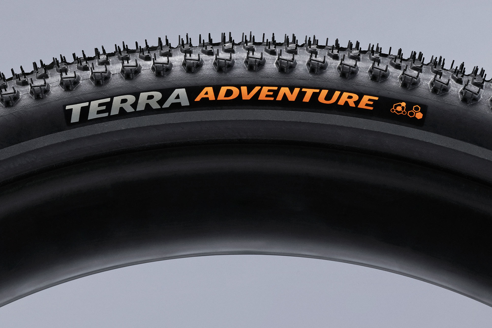 Continental Terra Adventure Graphite-Reflex gravel tires, gray sidewall stripe
