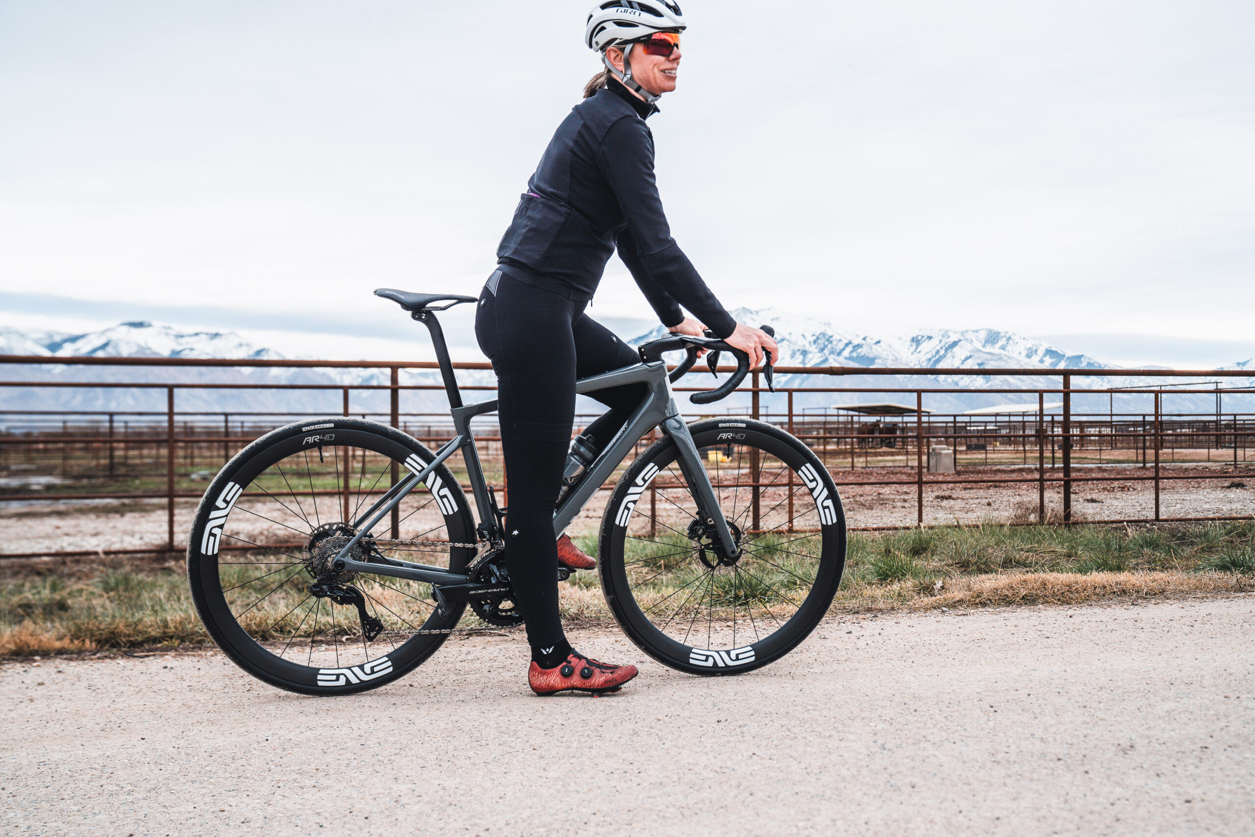 ENVE Launches $1,500 Foundation AR40 All-Road Wheelset