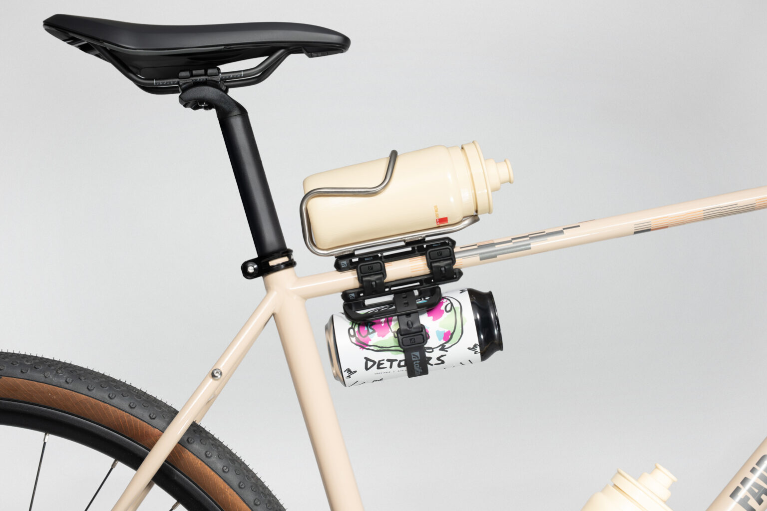 Tailfin Hydromount double cage