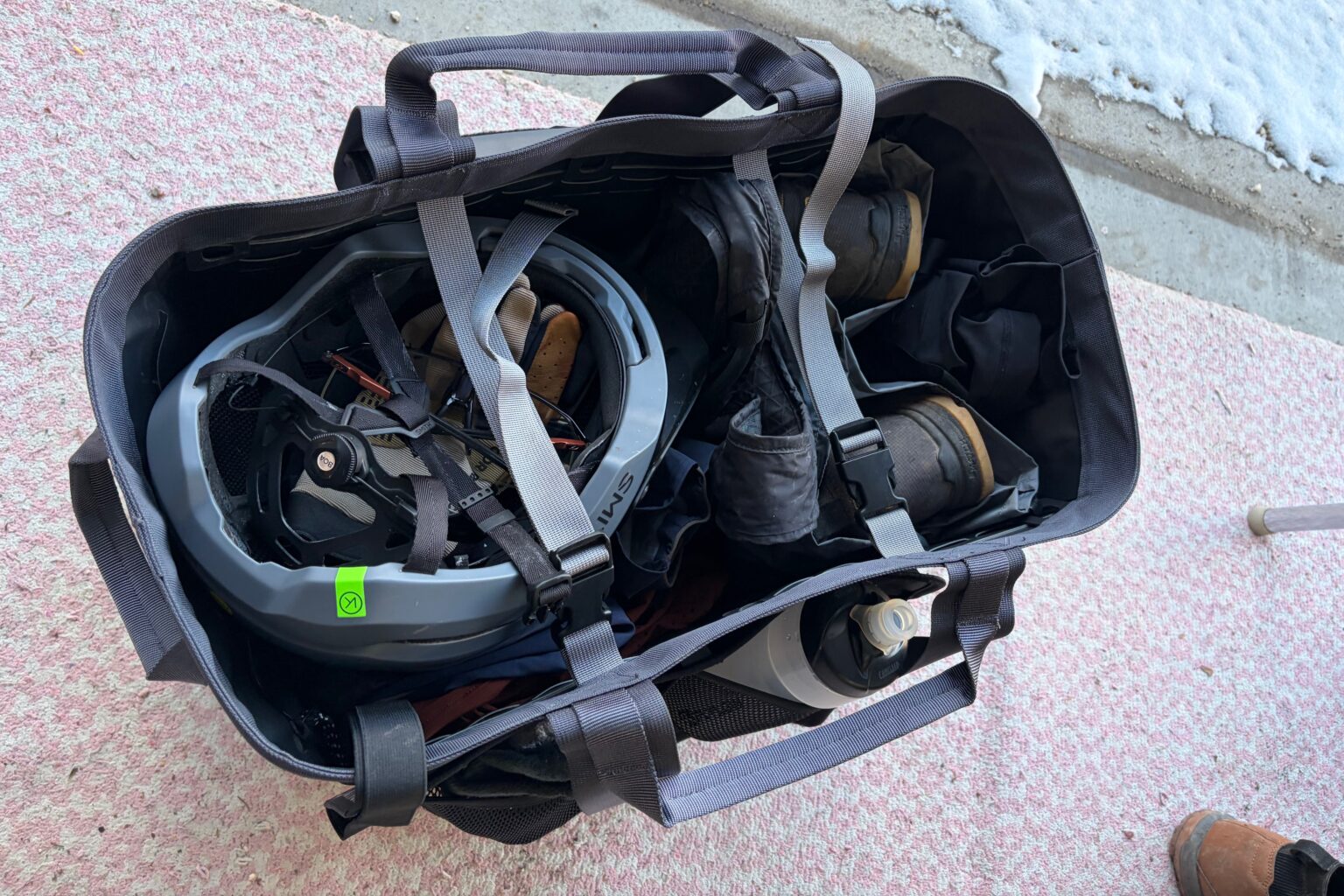 the kitworks gear tote packed with mtb gear.