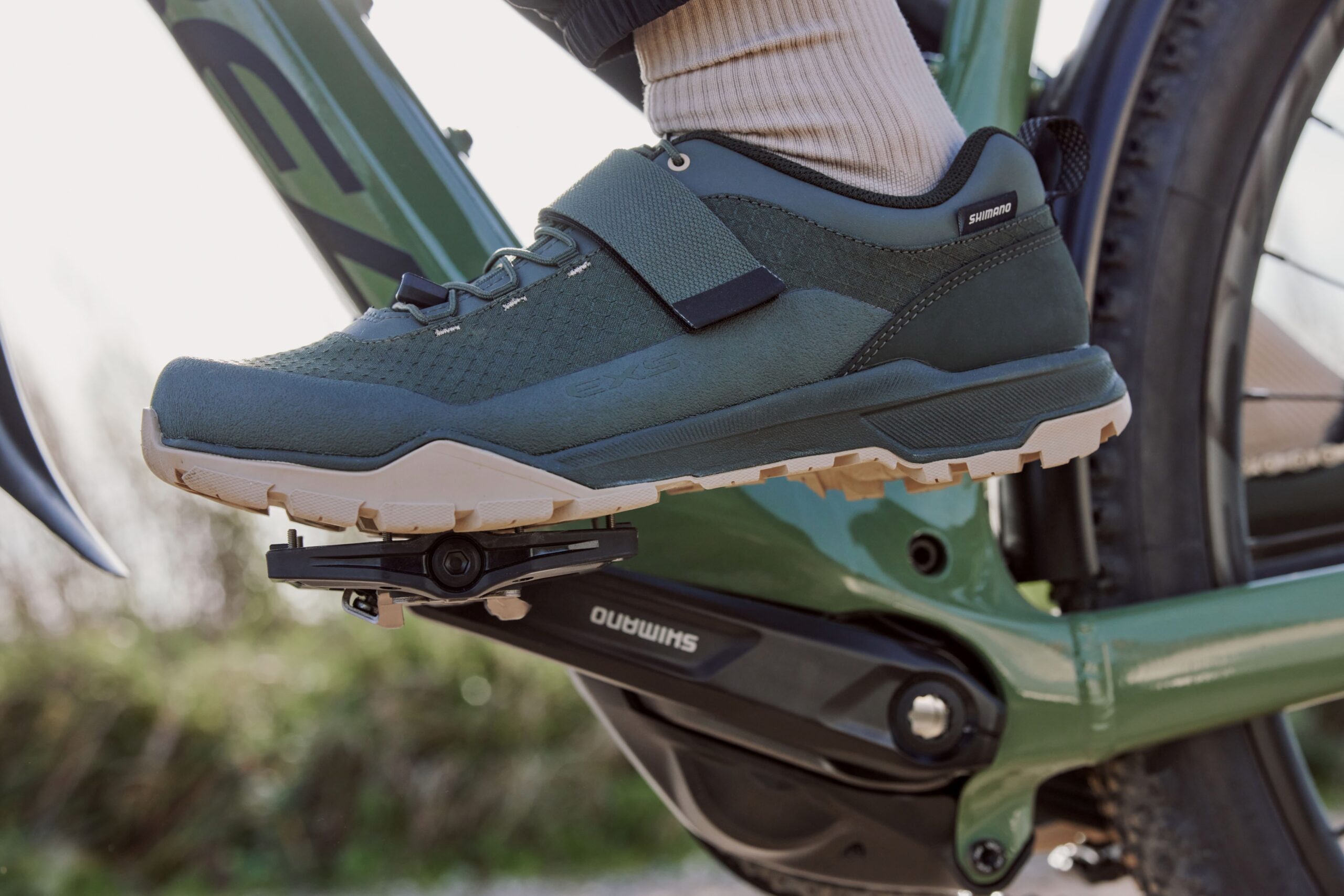 Shimano Introduces the Dual-Function PD-EH510 SPD and Flat Pedal Hybrid