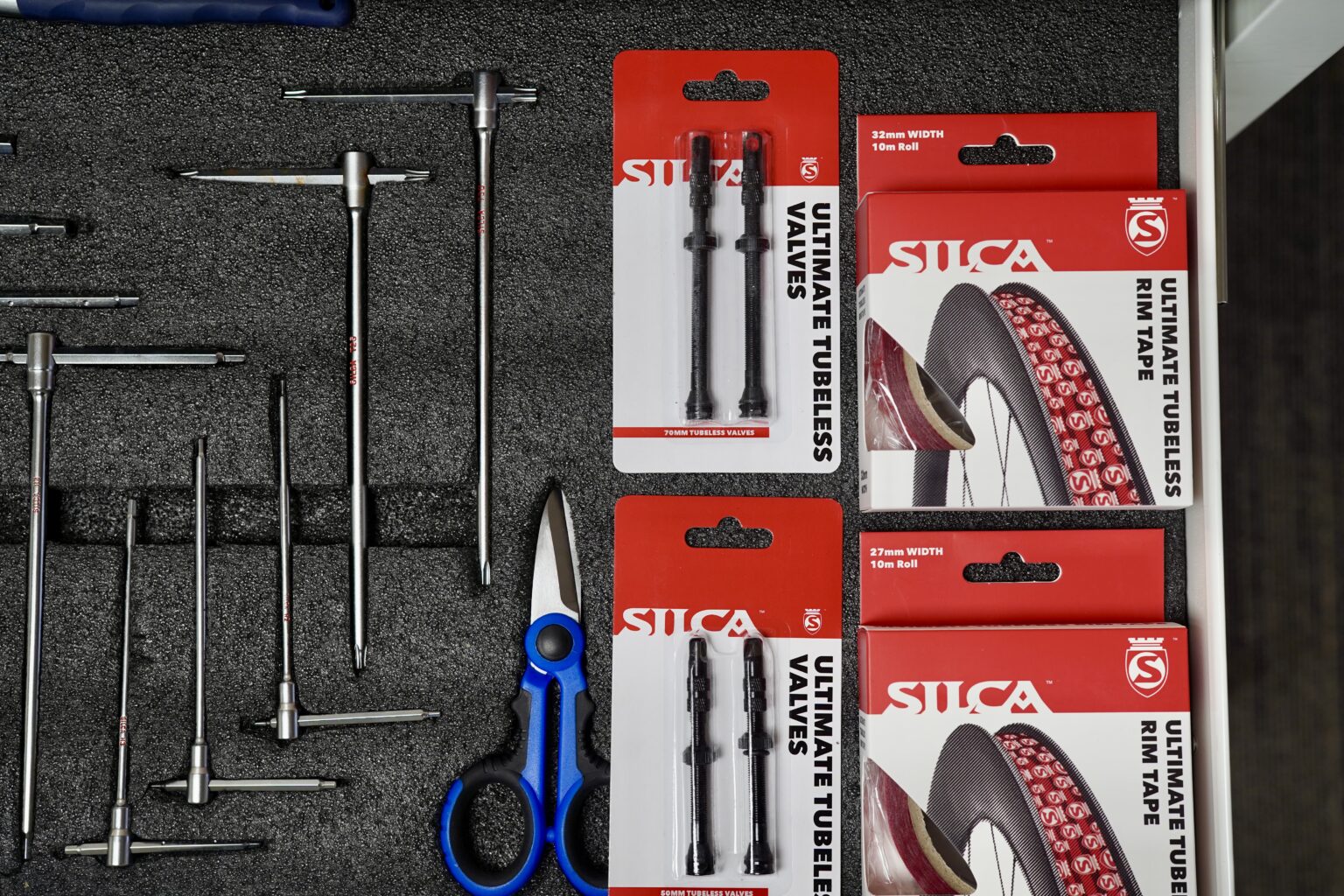 new tubeless valves and tape from silca