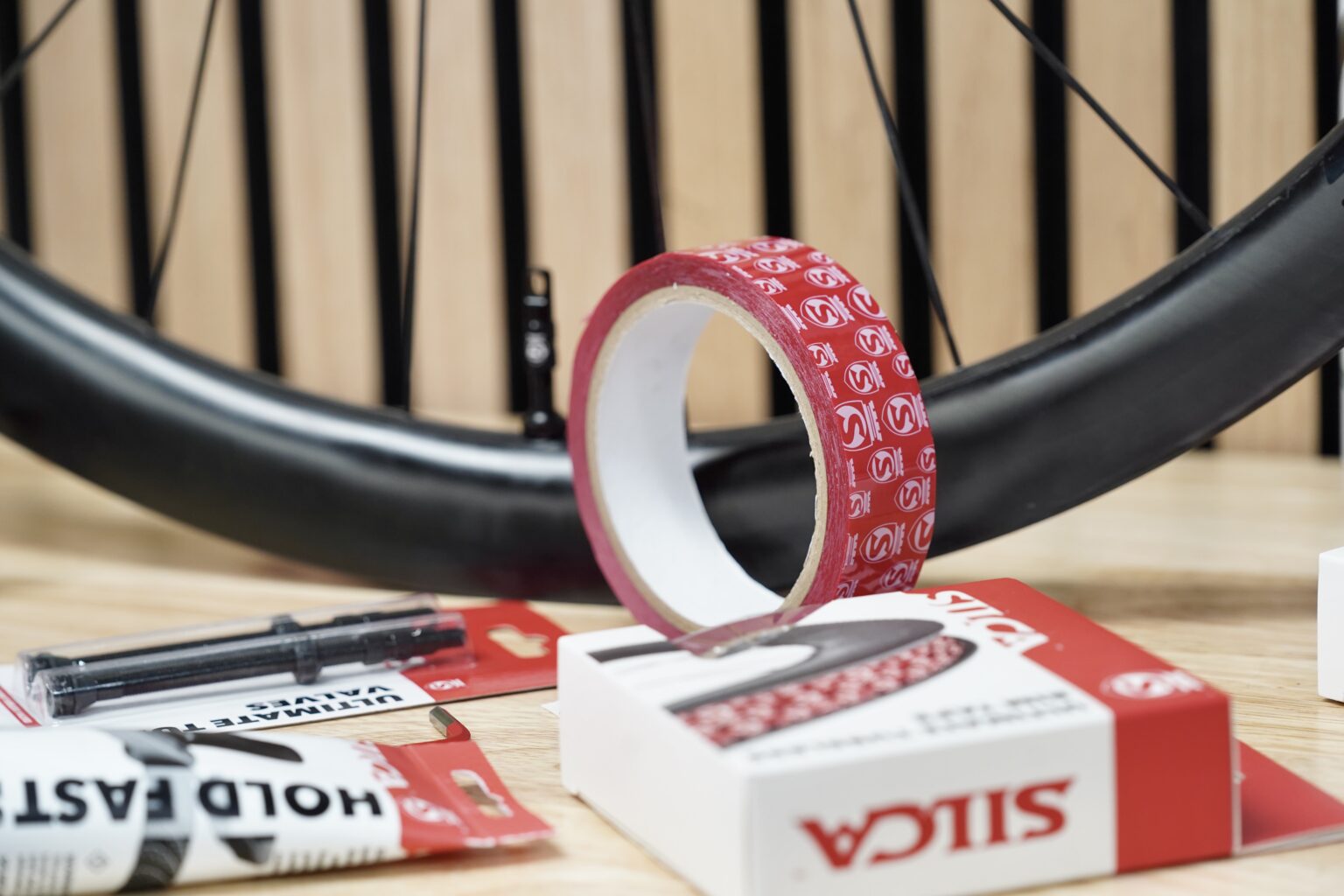 new tubeless valves and tape from silca