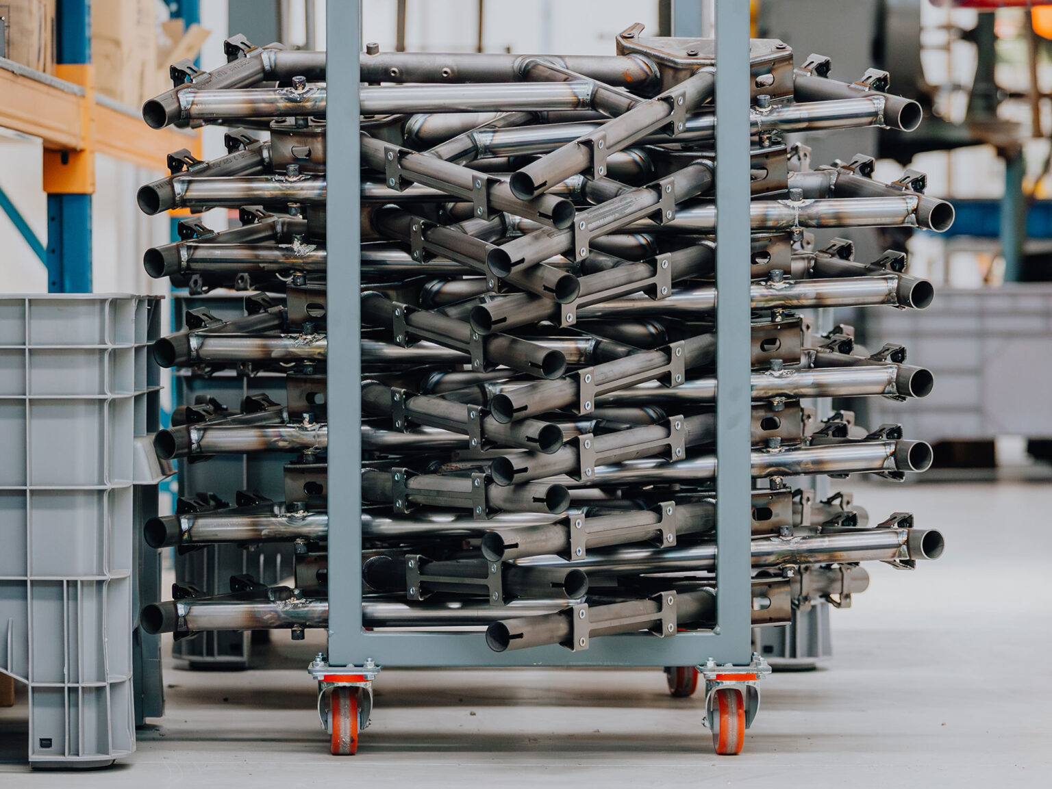 Veloe Italian cargo bike maker parent Velo-ce buys Van Nicholas titanium bikes, steel cargo frames made in Italy