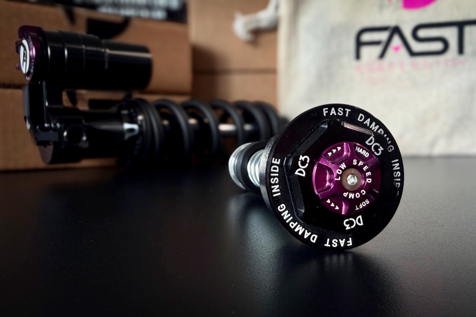 FAST Suspension Introduces DC3 Compression Damper Upgrade for ZEB Forks