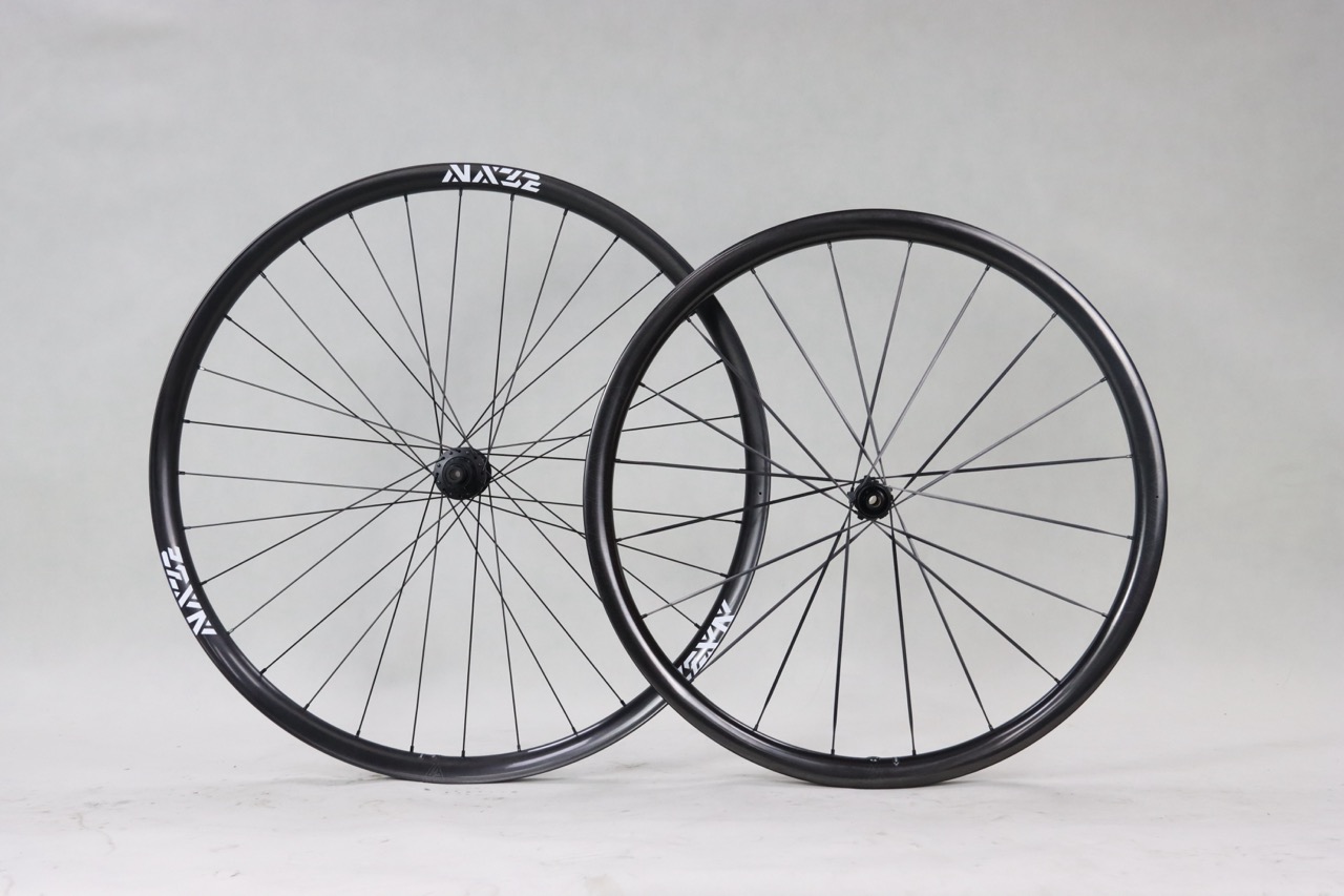 Light Bicycle Anax32 XC 32 Inch Mountain Bike Wheelset compair