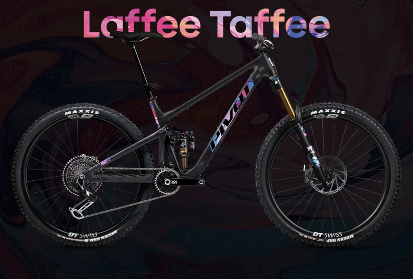 Buying a Pivot Switchblade? Make it Unique with One of Four Custom Decal Kits