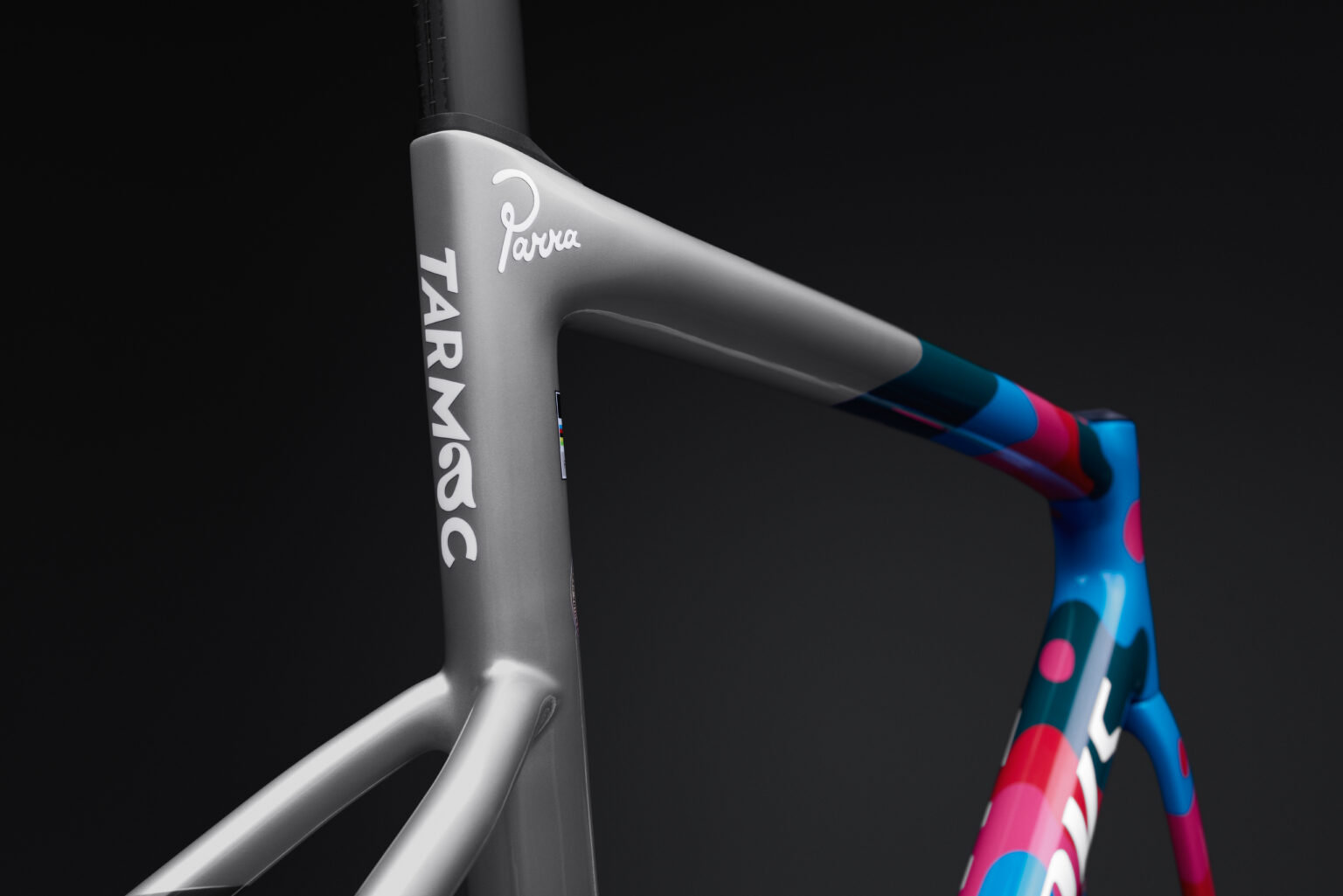 Artist Parra's take on the S-Works Tarmac SL8